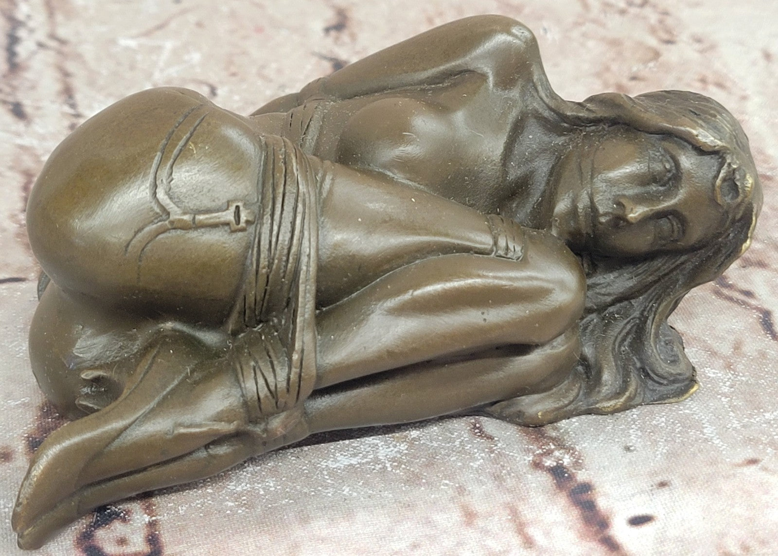 Bondage Girl Chantal - Erotische Sex-Bronze - signiert Original Milo Sculpture