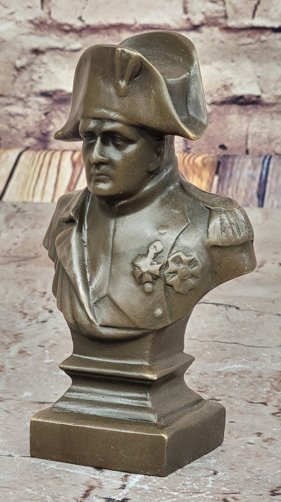 Great french bust of young napoleon Bonaparte ormolu bronze sculpture figurine