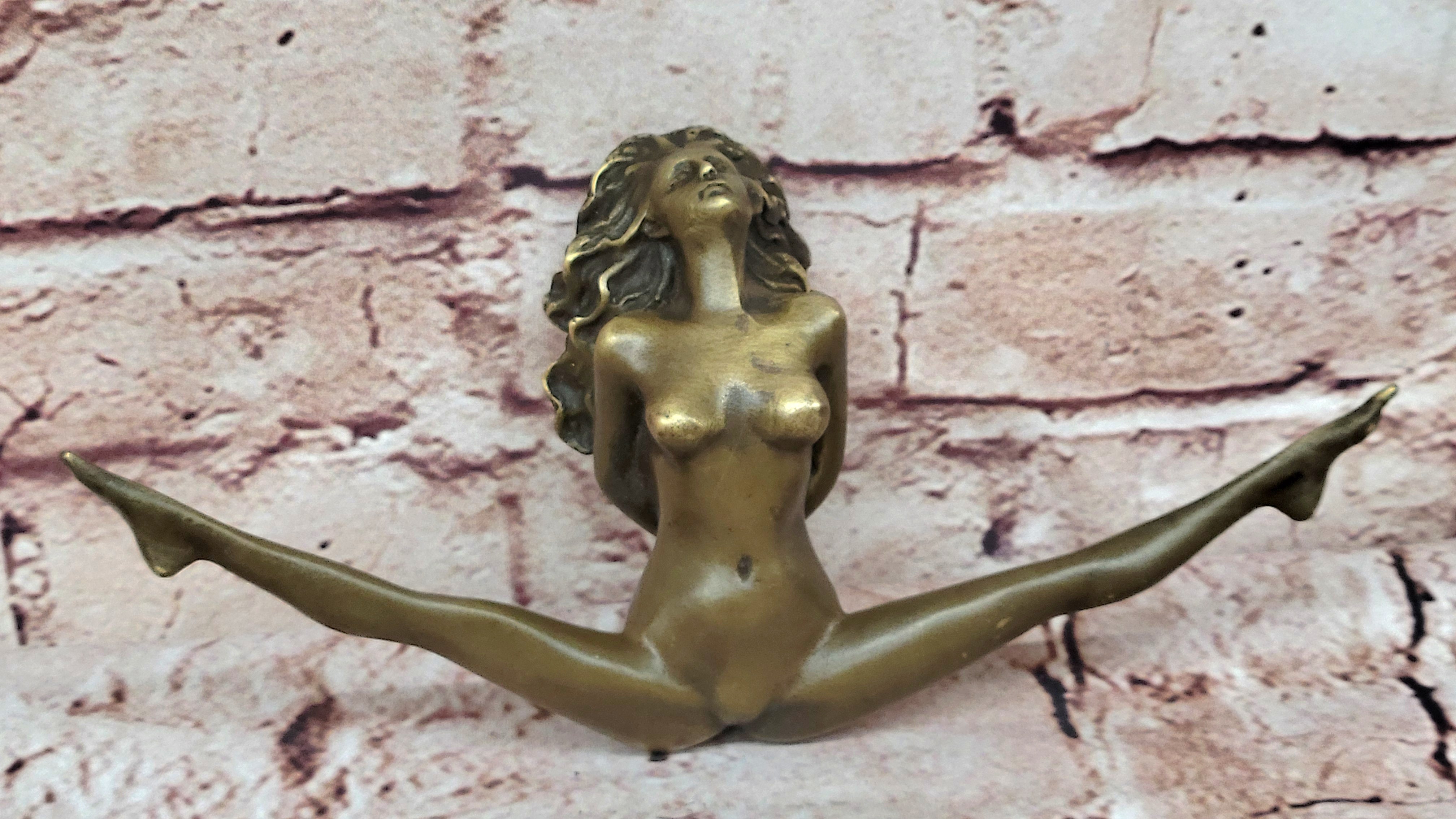 Sexy Girl Chantal - Artwork Nude -Bronze - Signed J. Patoue Sculpture Figurine
