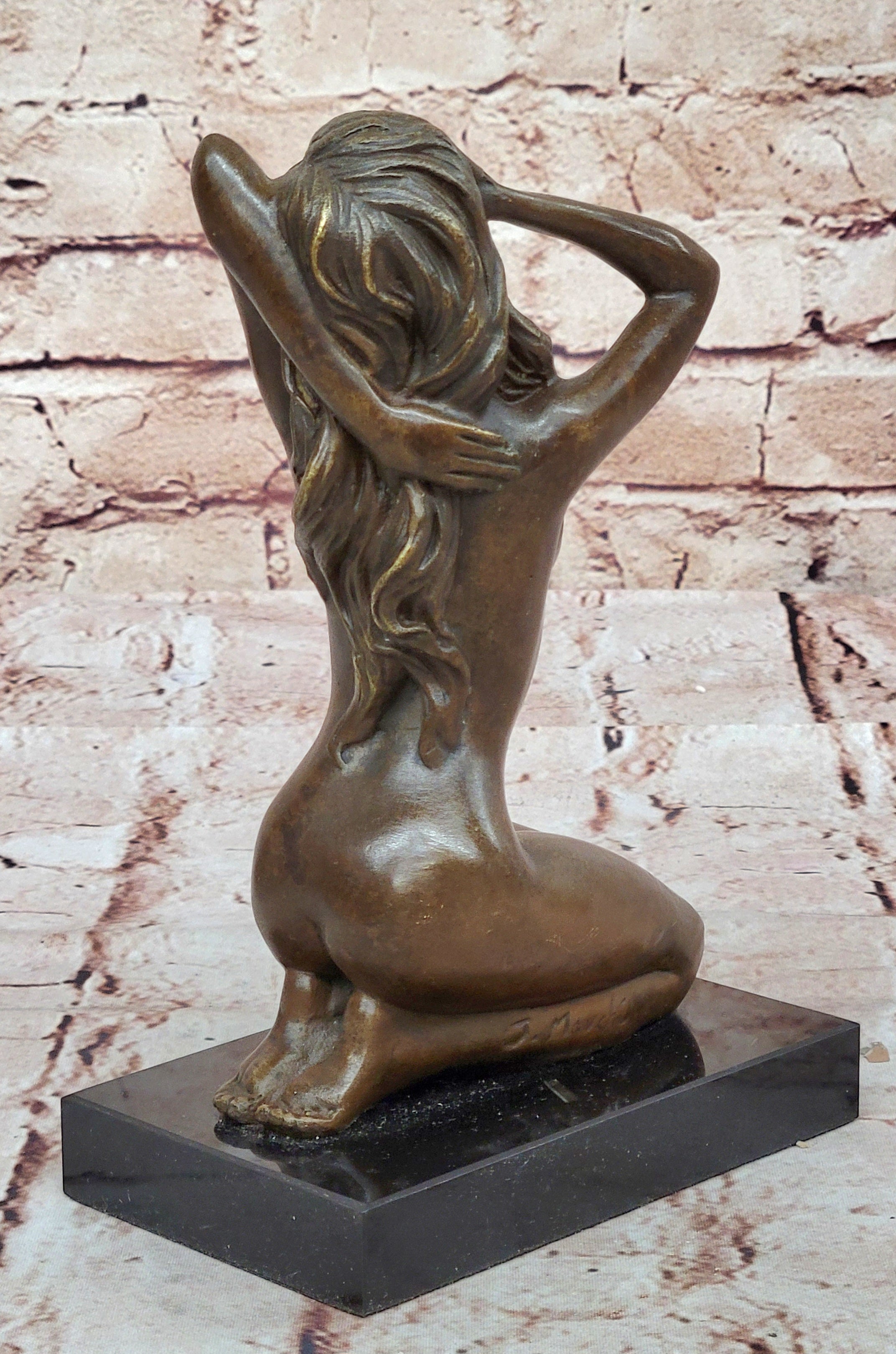 Handcrafted Sexy Nude Woman Bronze Sculpture Collectible Lost Wax Masterpiece Art