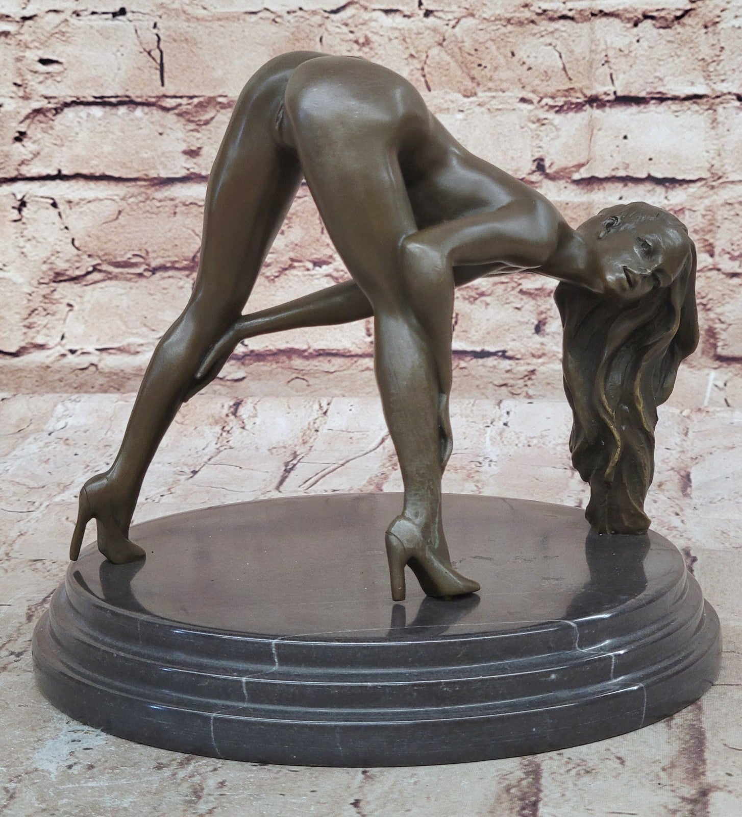 Exquisite Nude Bronze Female Figurine – Erotic Woman Sculpture by Mavchi