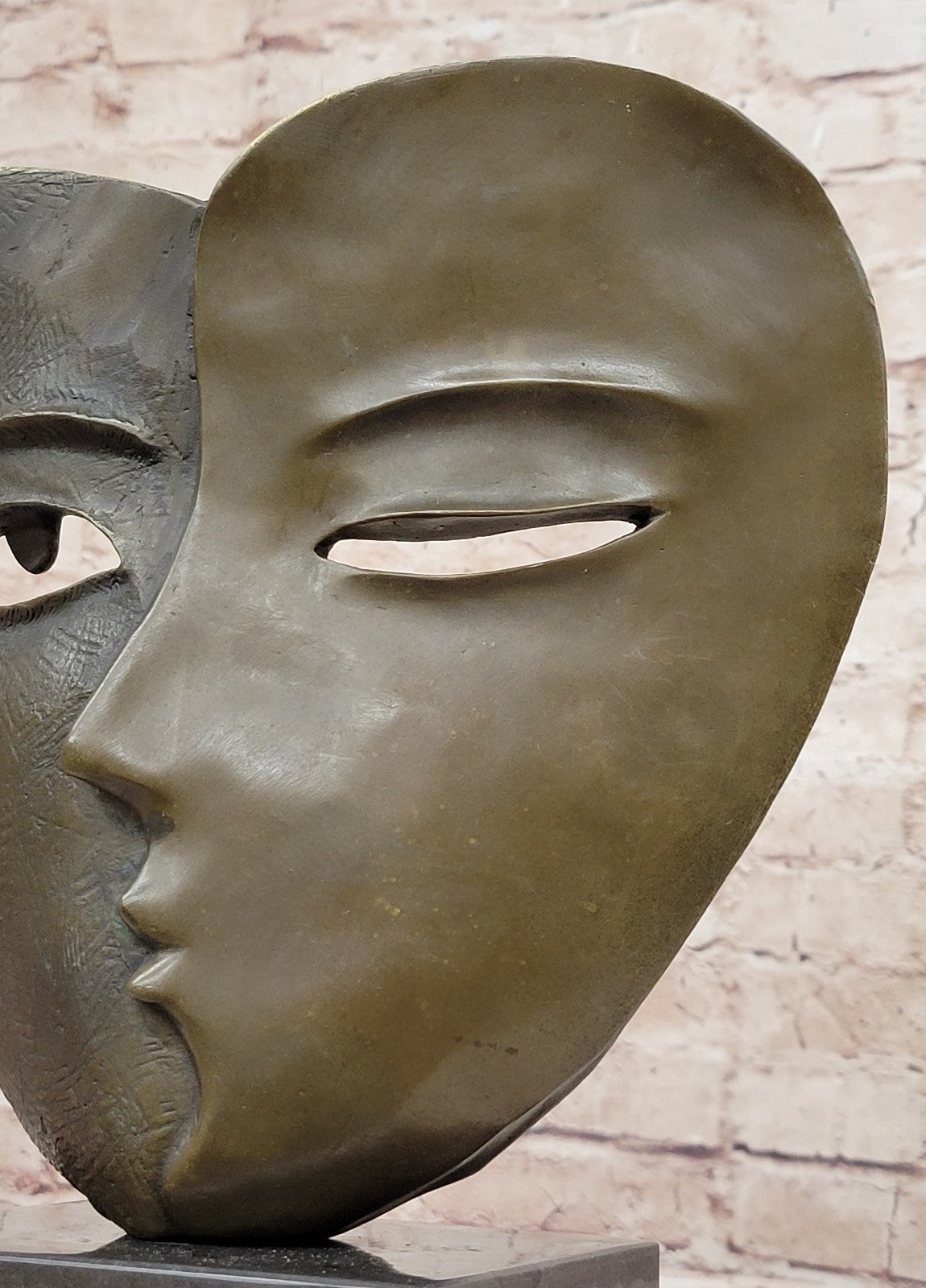 “Lovers” by Picasso – Abstract Modern Bronze Sculpture on Marble Base