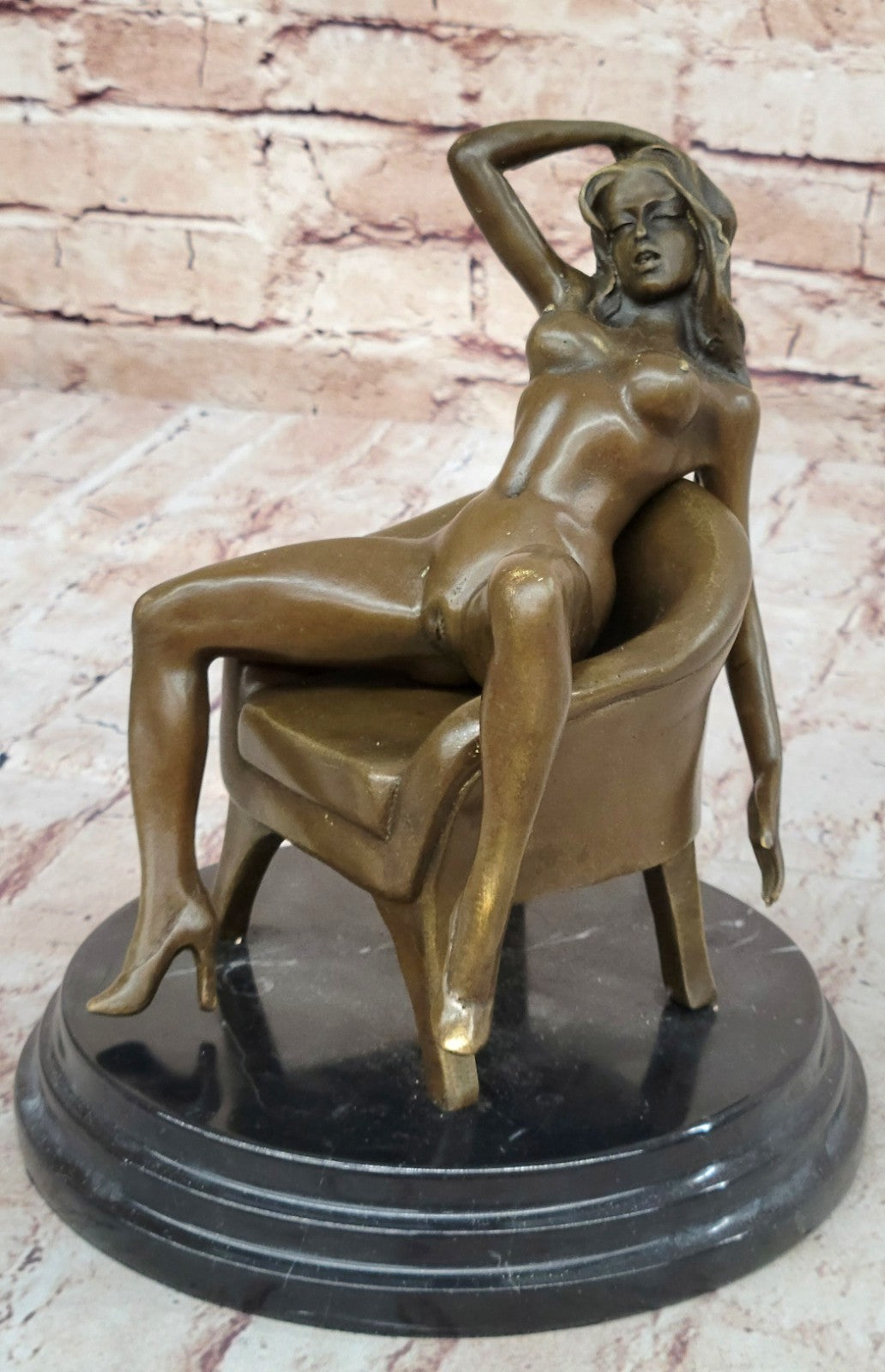 Erotic Nude Art Bar Gogo Bar Decoration Nude Female on Chair Bronze Statue Sale