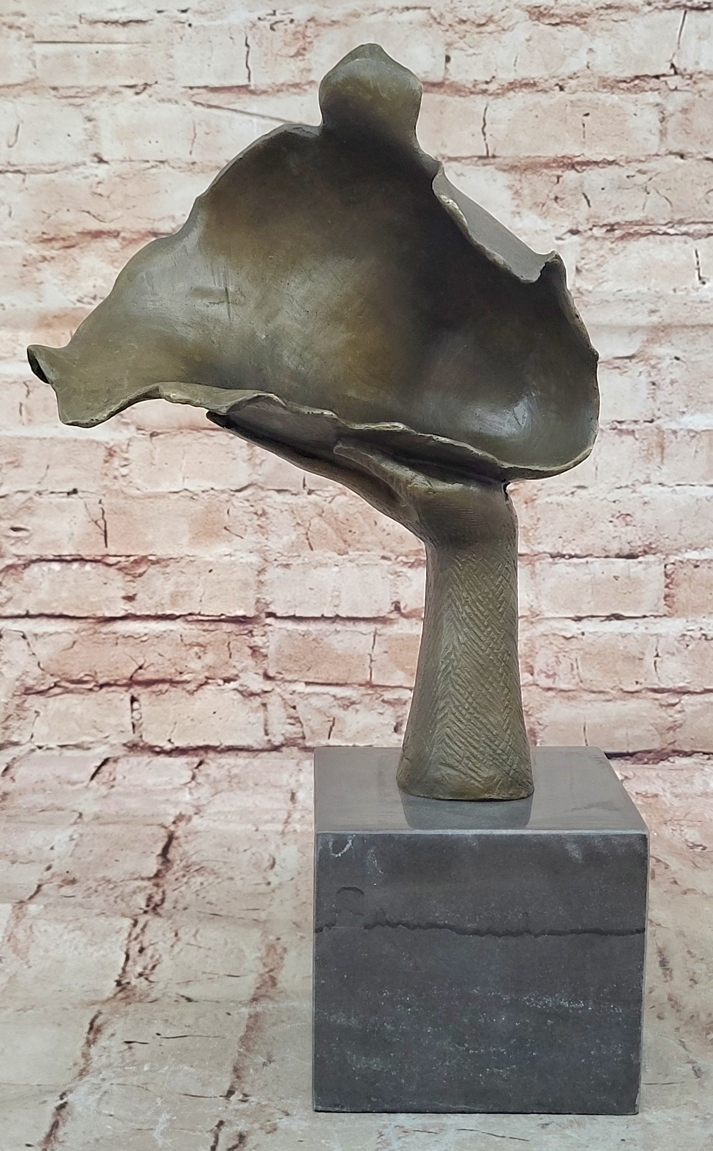 Bronze Sculpture Modern Abstract Women Classic Artwork Figurine Figure Dali