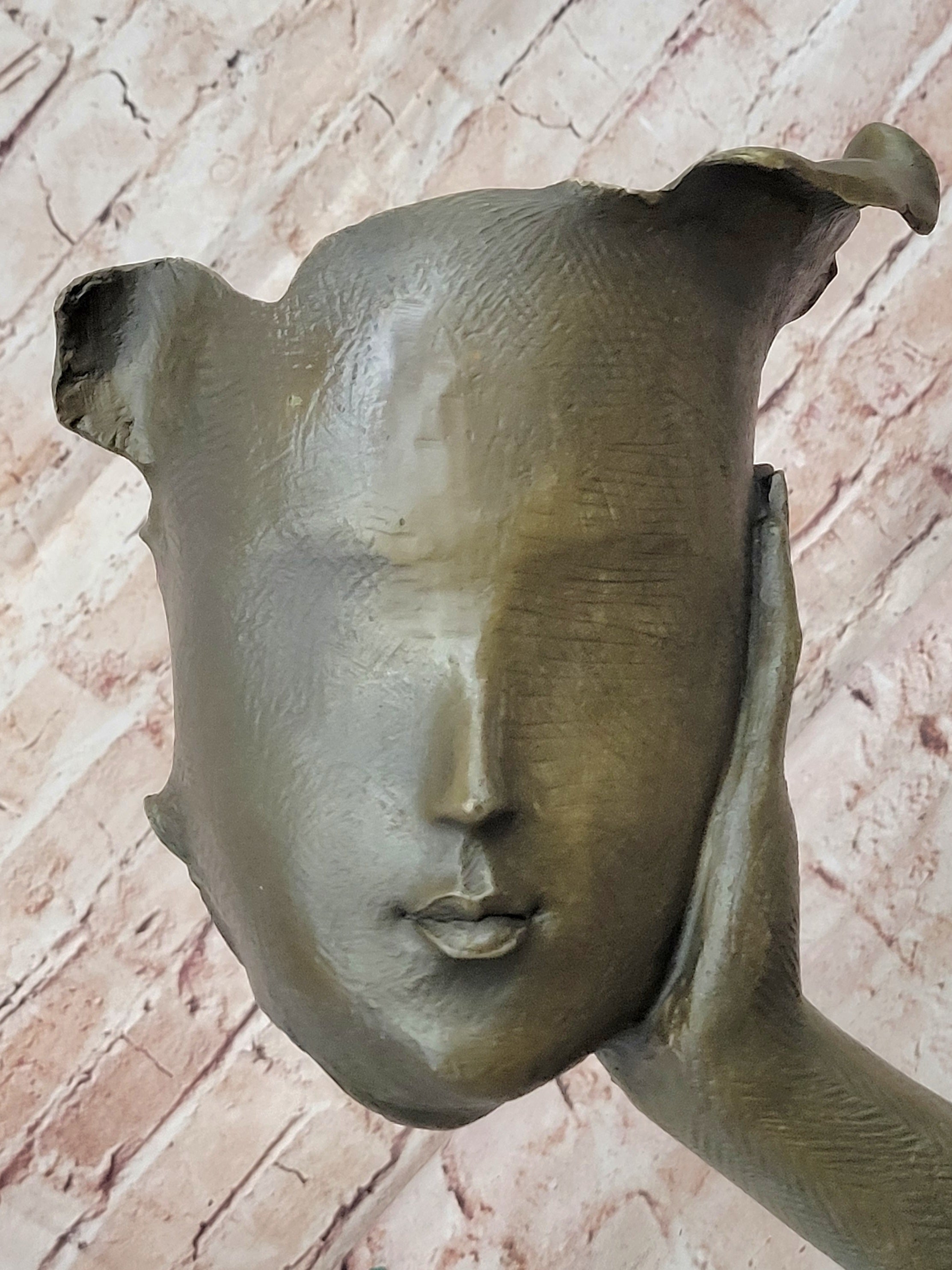 Bronze Sculpture Modern Abstract Women Classic Artwork Figurine Figure Dali