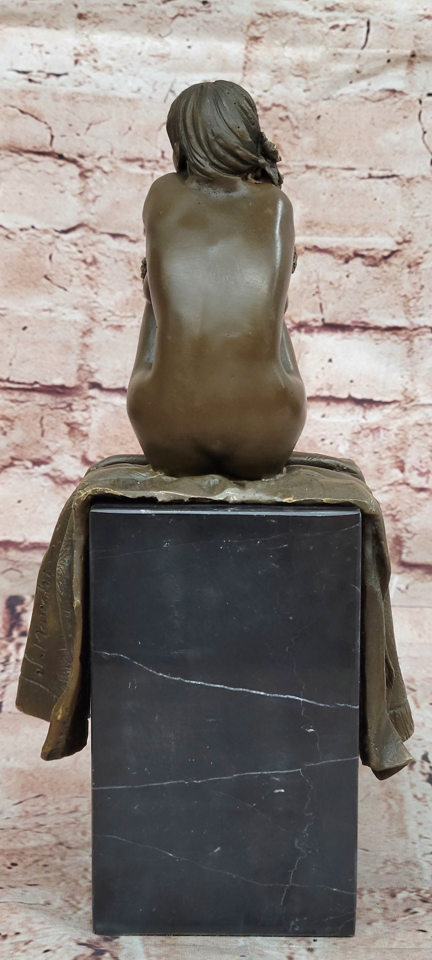 Handcrafted Detaile Nude Lady/Girl/Woman/Female Shy Girl Bronze Sculpture Statue