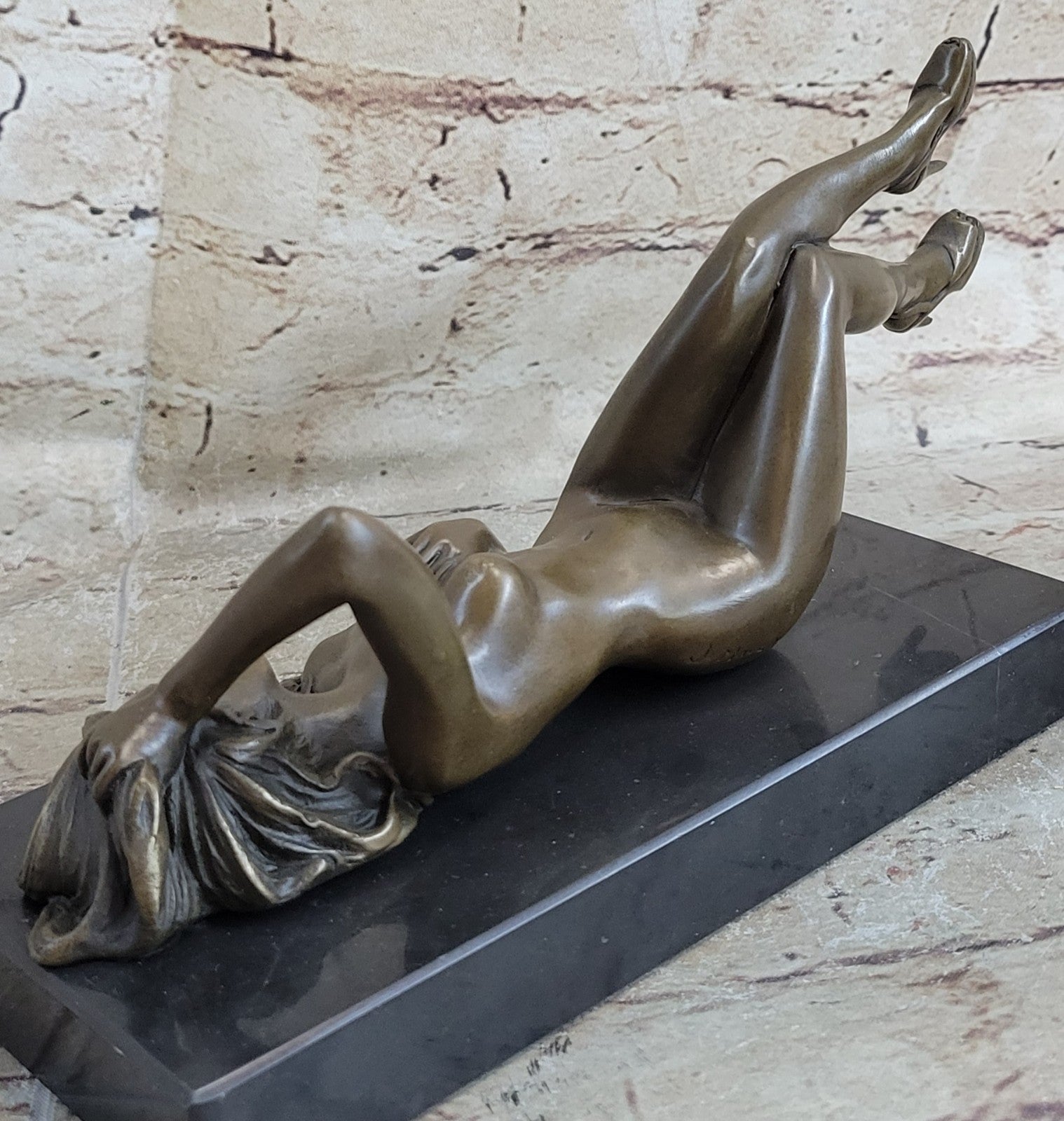 SIGNED: MAVCHI, BRONZE SCULPTURE NUDE GIRL ON MARBLE FIGURE ABSTRACT MODERN ART