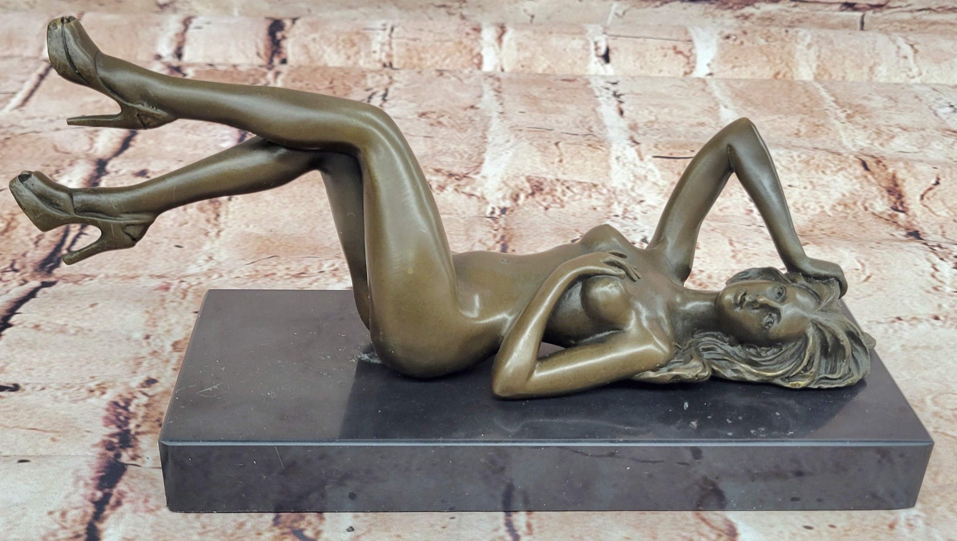 SIGNED: MAVCHI, BRONZE SCULPTURE NUDE GIRL ON MARBLE FIGURE ABSTRACT MODERN ART
