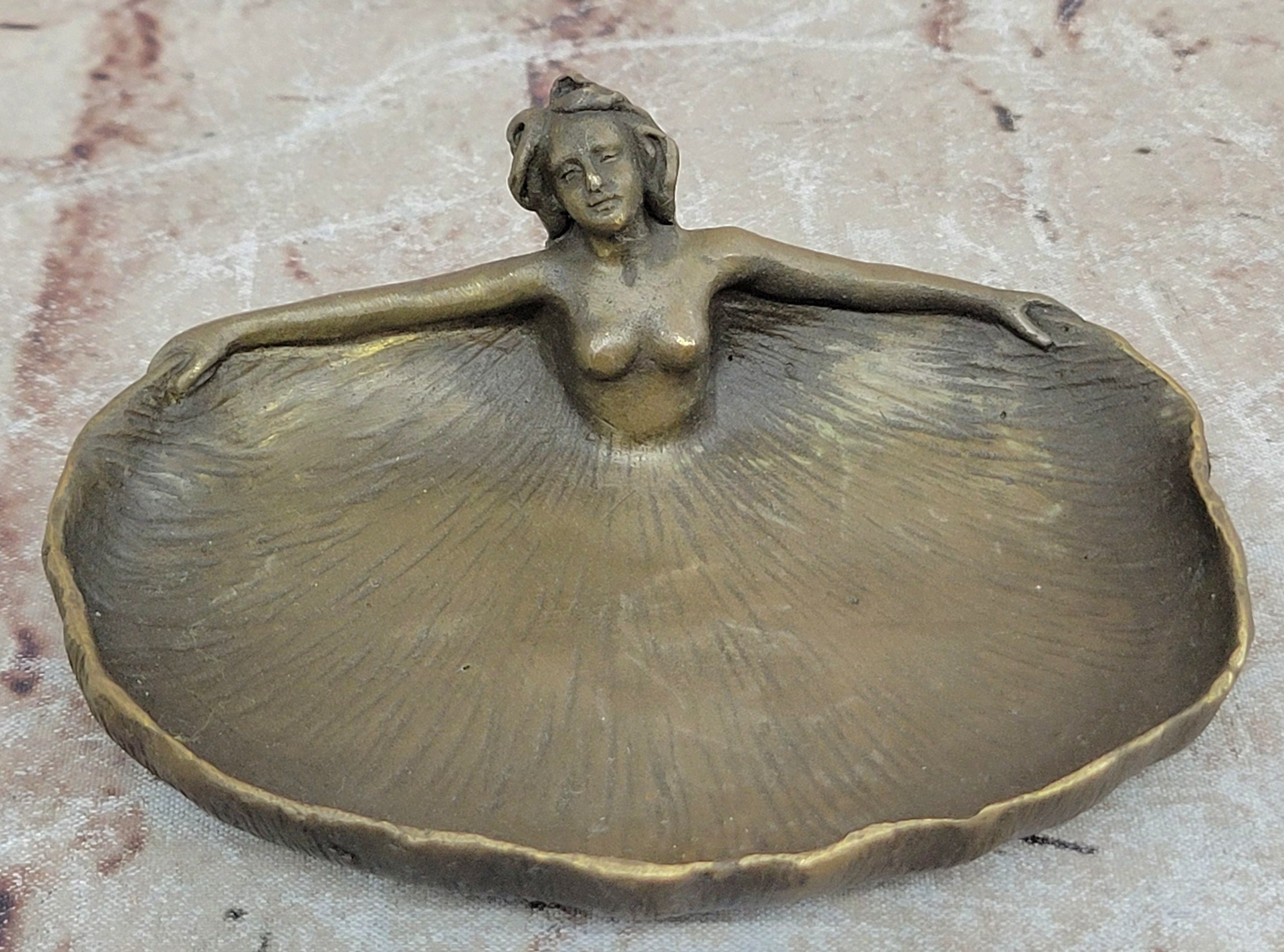 Rubin Special Circular Patina Jewelry Tray Bronze Sculpture Statue Figure Nude