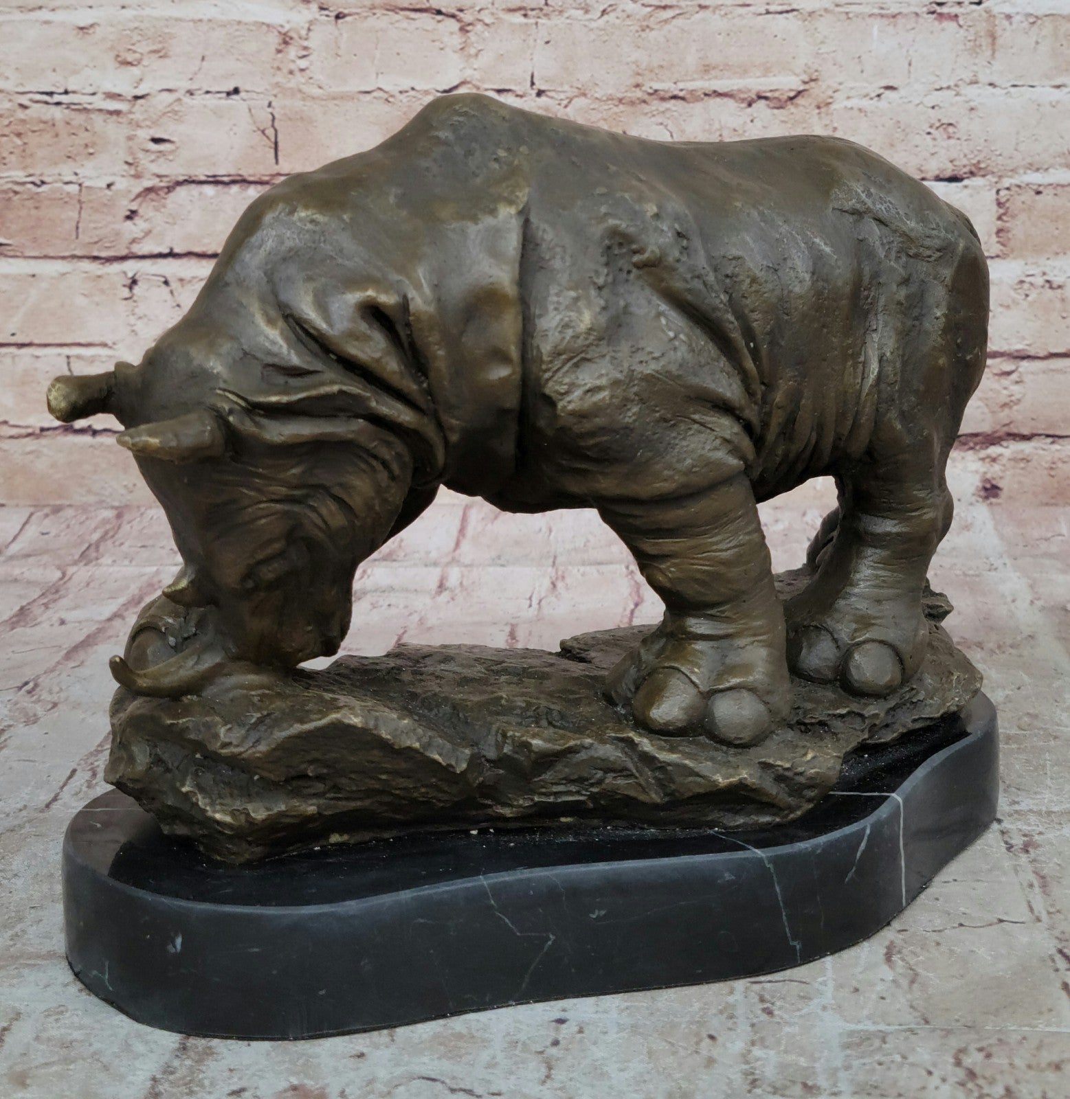 Handcrafted Detailed Rhino Rhinoceros Home Office Decor Bronze Figurine Sale