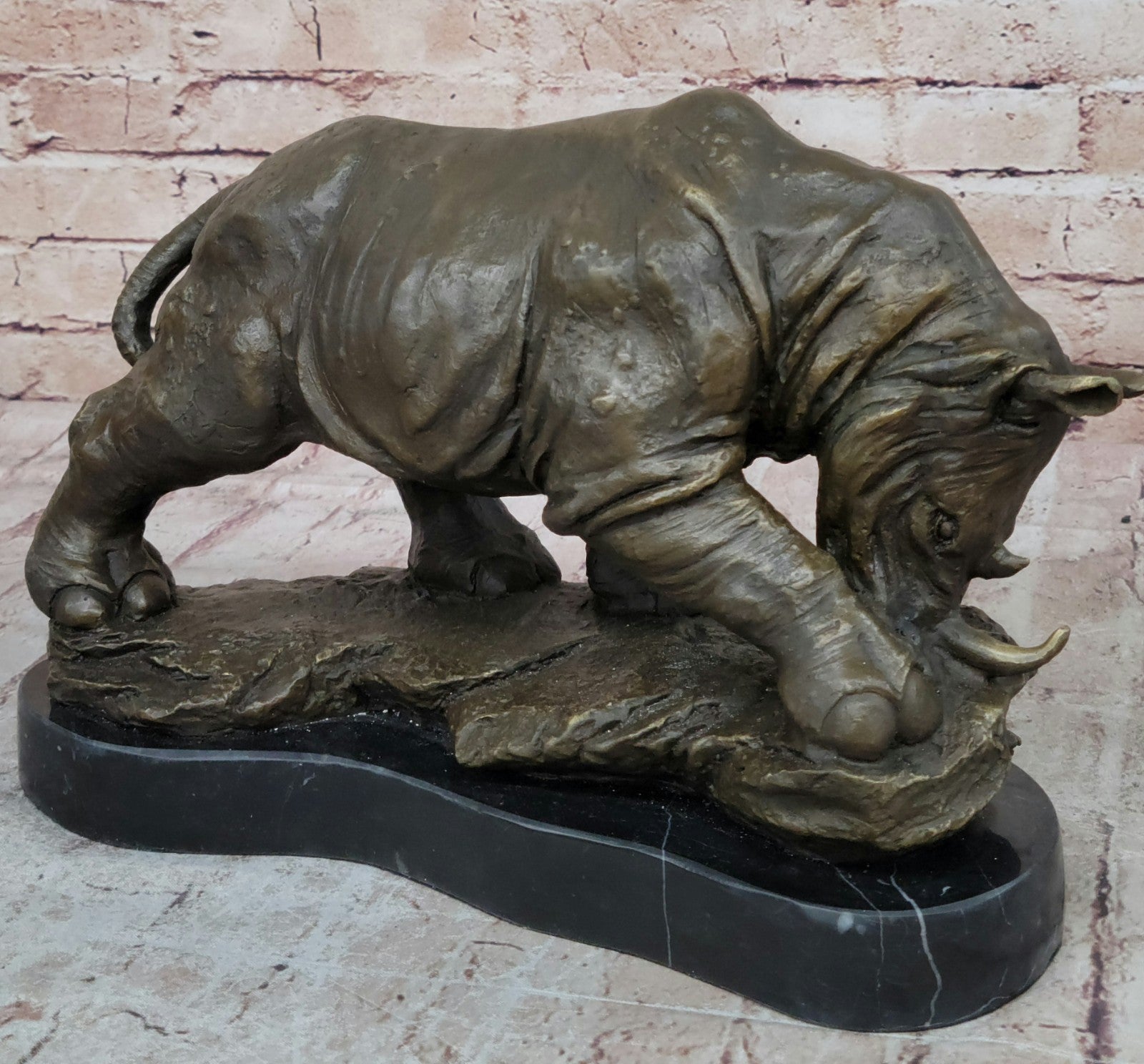 Handcrafted Detailed Rhino Rhinoceros Home Office Decor Bronze Figurine Sale