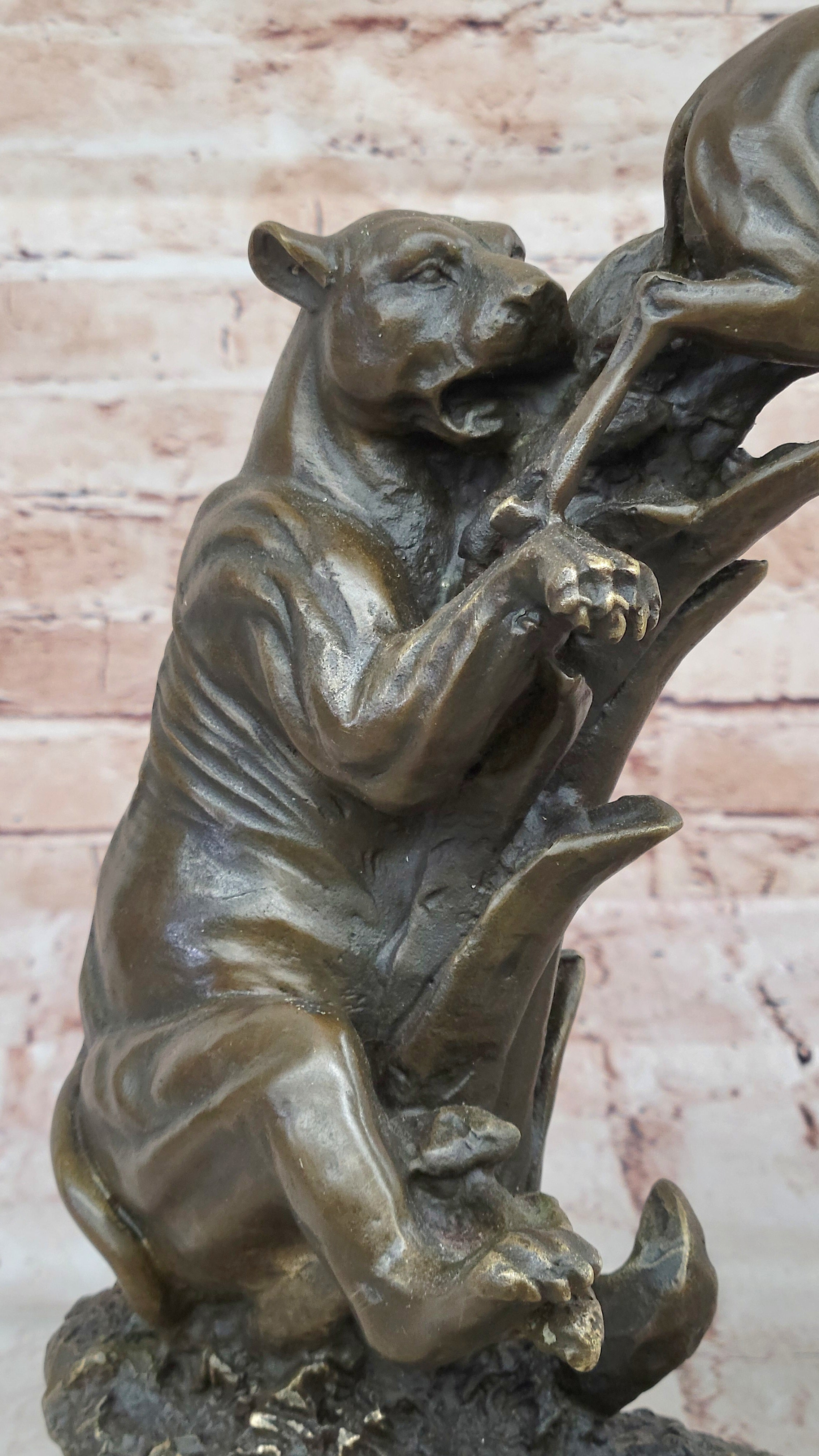 Confrontation between Mountain Lion and Gazelle Hot Cast Bronze Sculpture