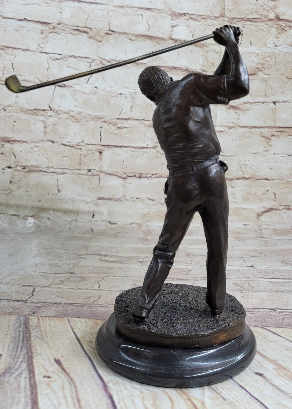 9" Vintage Bronze Golf Sculpture – Handcrafted Golfer Swing Figurine on Marble Base