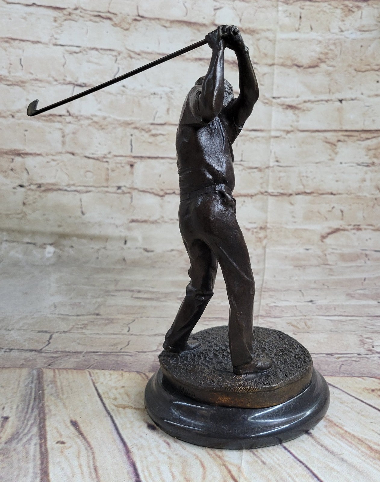 9" Vintage Bronze Golf Sculpture – Handcrafted Golfer Swing Figurine on Marble Base