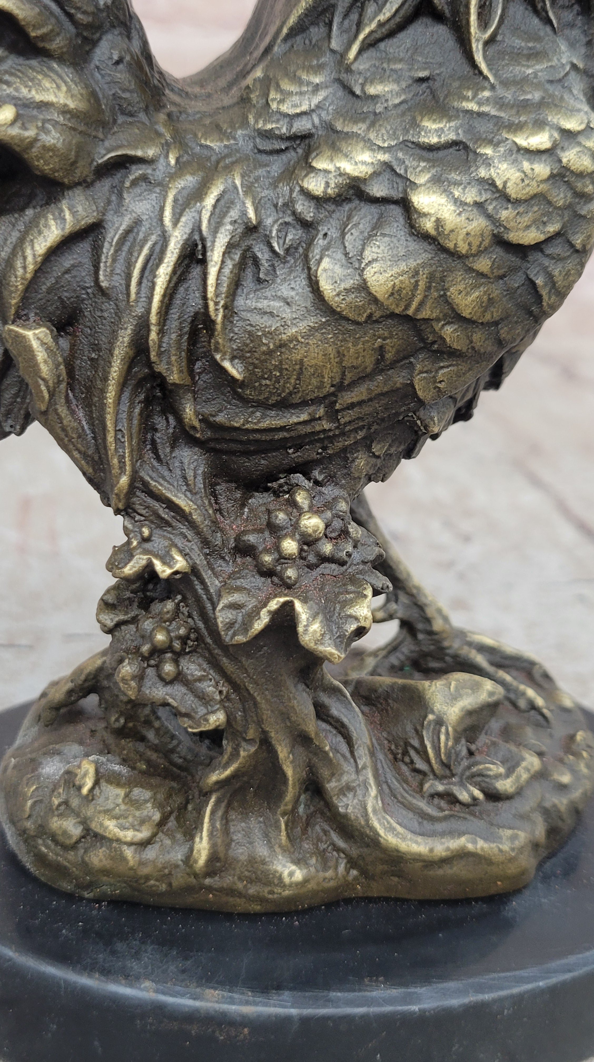 Handcrafted Detailed Hot Cast Farm Rooster Farm Decoration Bronze Sculpture Sale