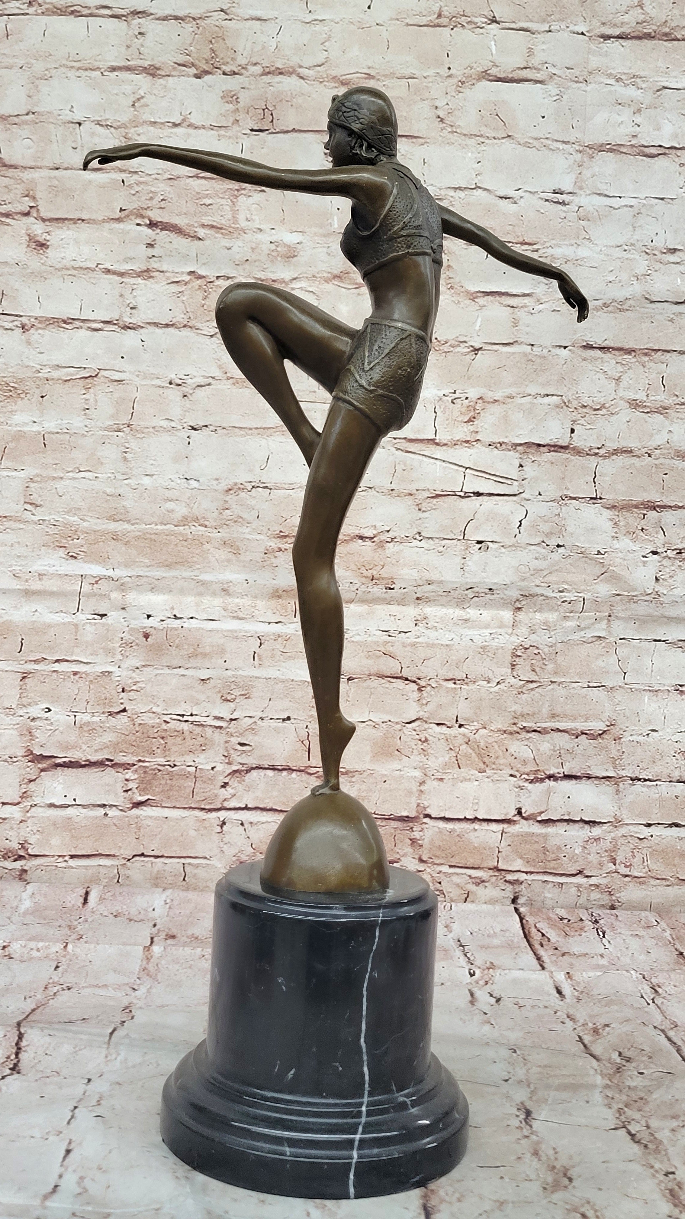 Genuine 100% Solid Bronze Gorgeous Female Woman Dancer by Chiparus Gift