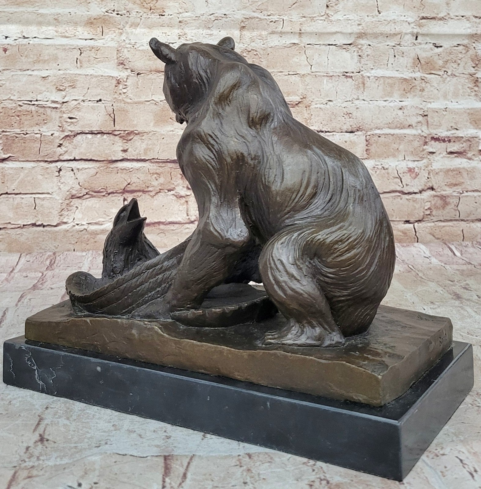 Handcrafted bronze sculpture SALE Base Marble Eagle Attacking Bear Barye Signed