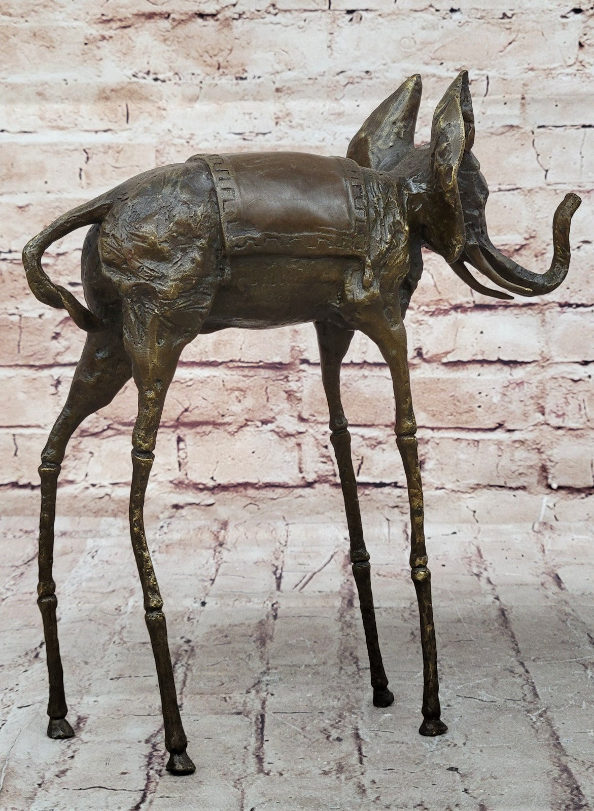 Museum Surreal Genuinen Bronze Sculpture, signed Salvador Dali. Picasso era Sale