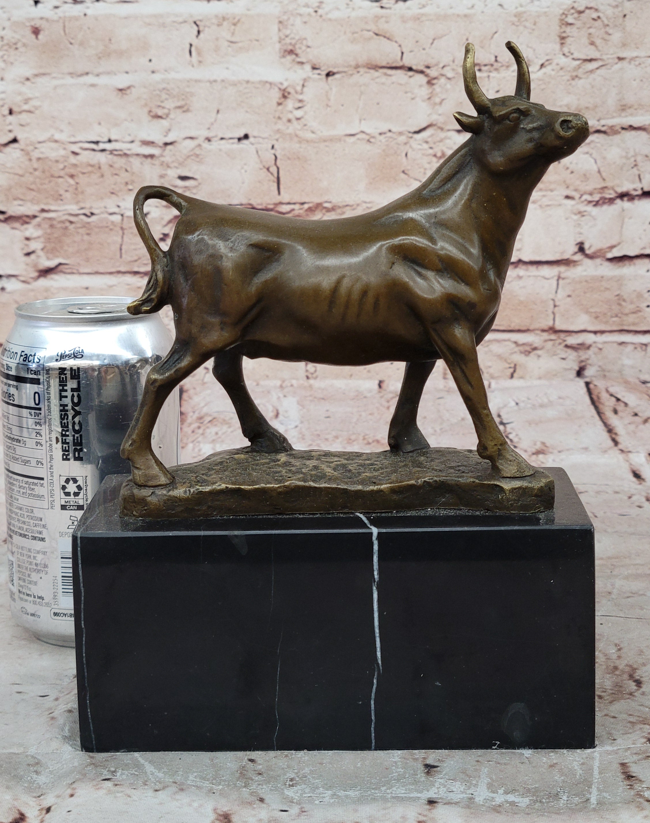 MAJESTIC BRONZE ART SCULPTURE STATUE COW CLASSIC BULL SIGNED:MILO FIGURINE SALE