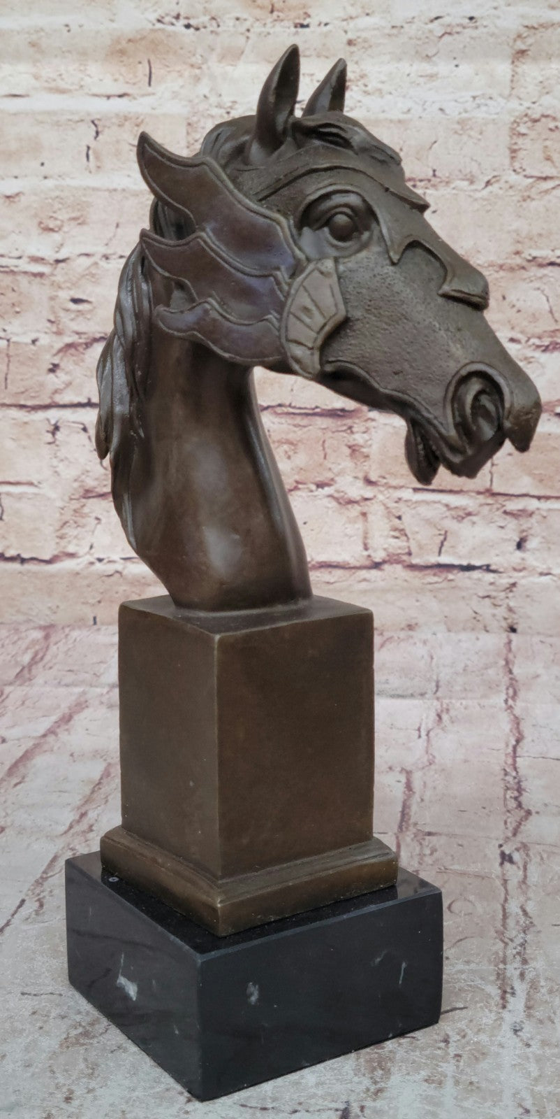 Handcrafted Gorgeous Bust Horse Head Bronze Sculpture Figurine Figure Deco