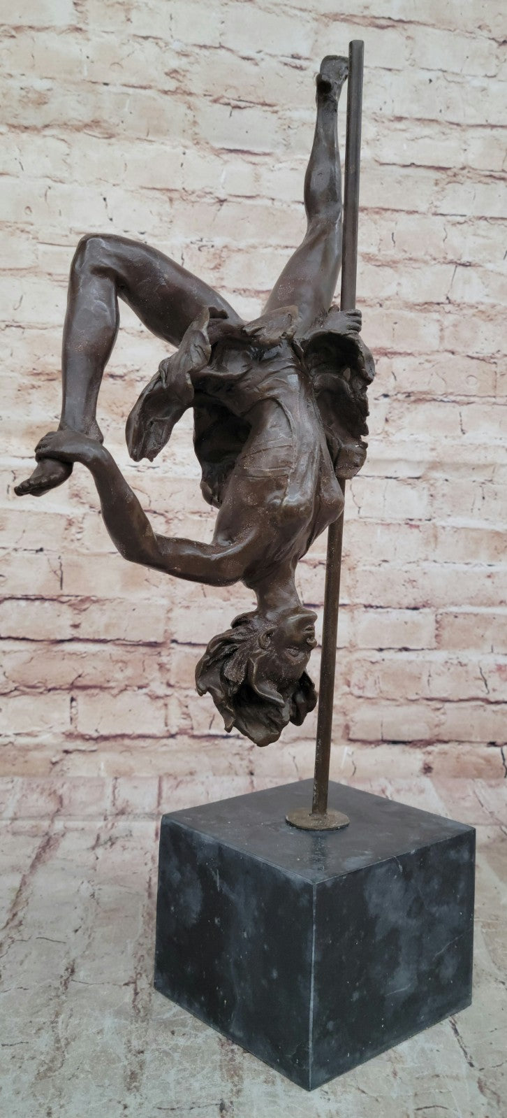 Hand Made Aldo Vitale Gymnast Bronze Sculpture Female Dancer Collectible Movie Prop