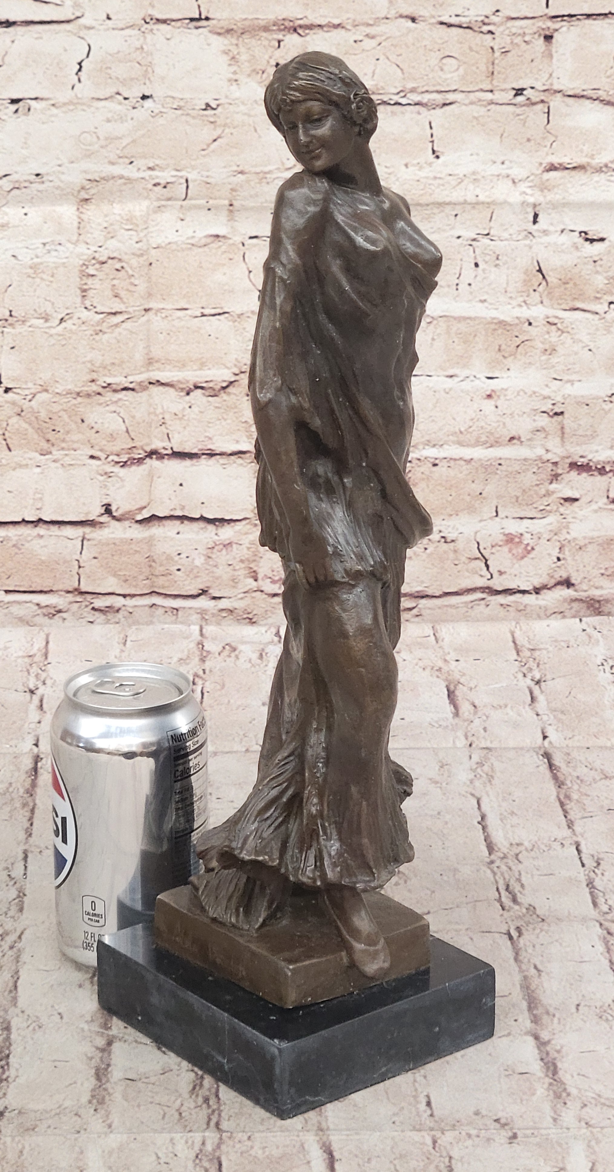 Lady Sexy Sensual Actress Woman Fashion Art Decor Bronze Marble Base Statue Sale