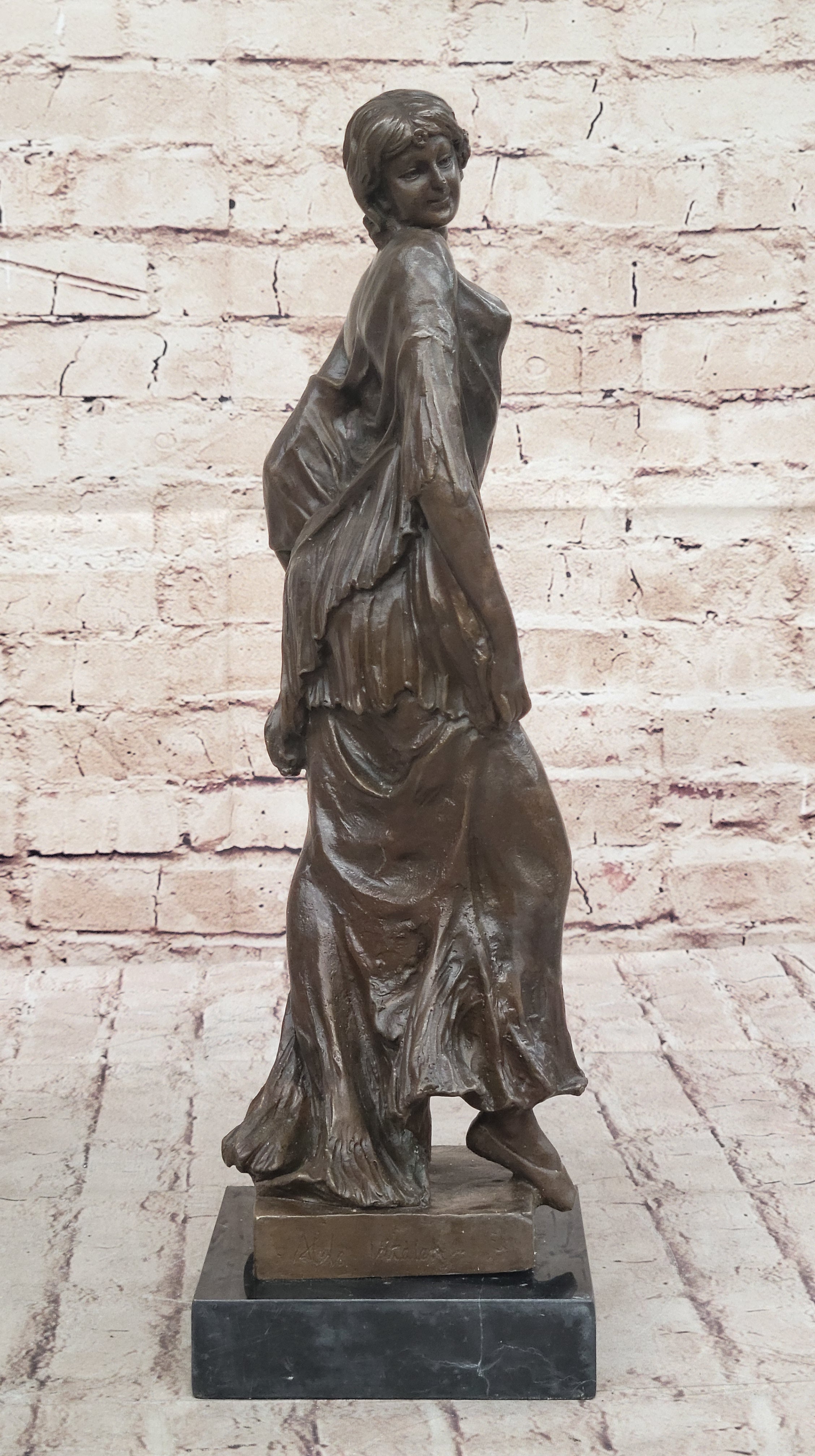 Lady Sexy Sensual Actress Woman Fashion Art Decor Bronze Marble Base Statue Sale