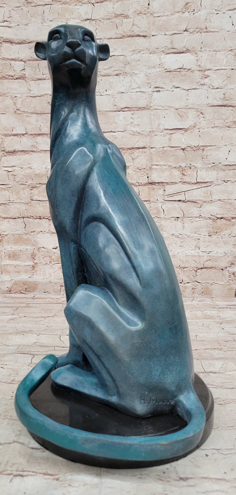 Fine Art Hot Cast Bronze Puma Sculpture - Henry Moore`s Masterpiece Gift