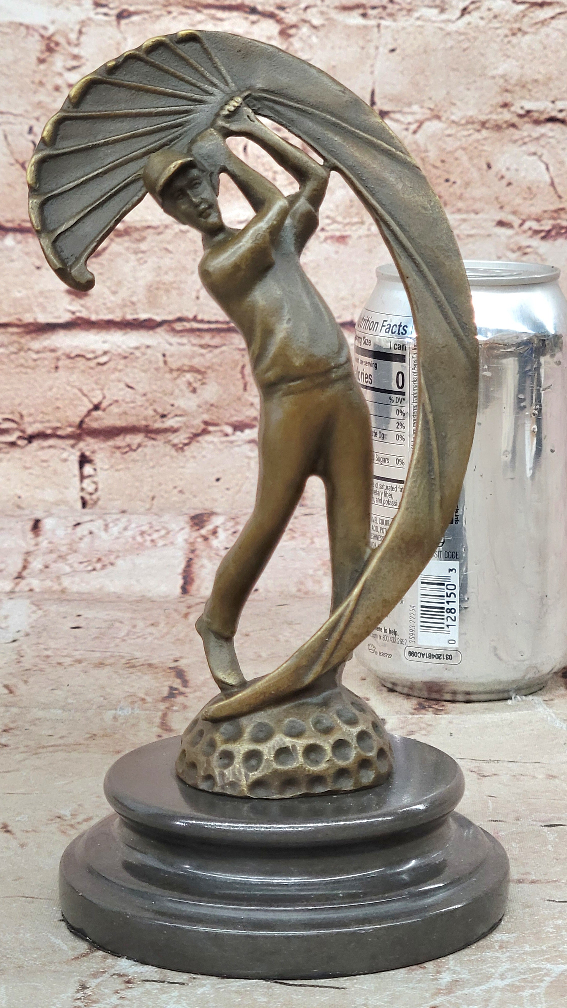 Aldo Vitaleh Male Golfer Sculpture: A Golf Art Collectible Figure