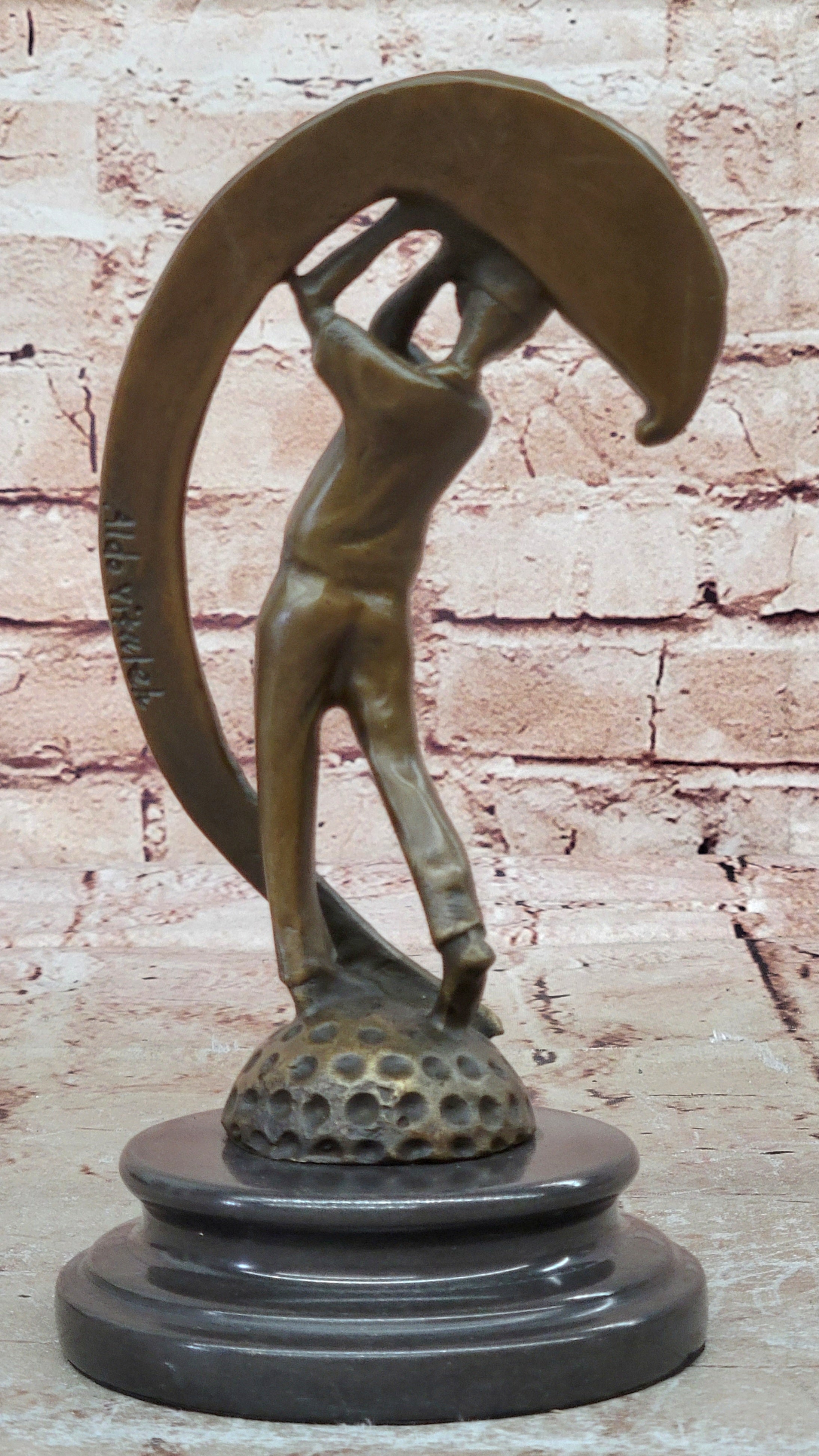 Aldo Vitaleh Male Golfer Sculpture: A Golf Art Collectible Figure