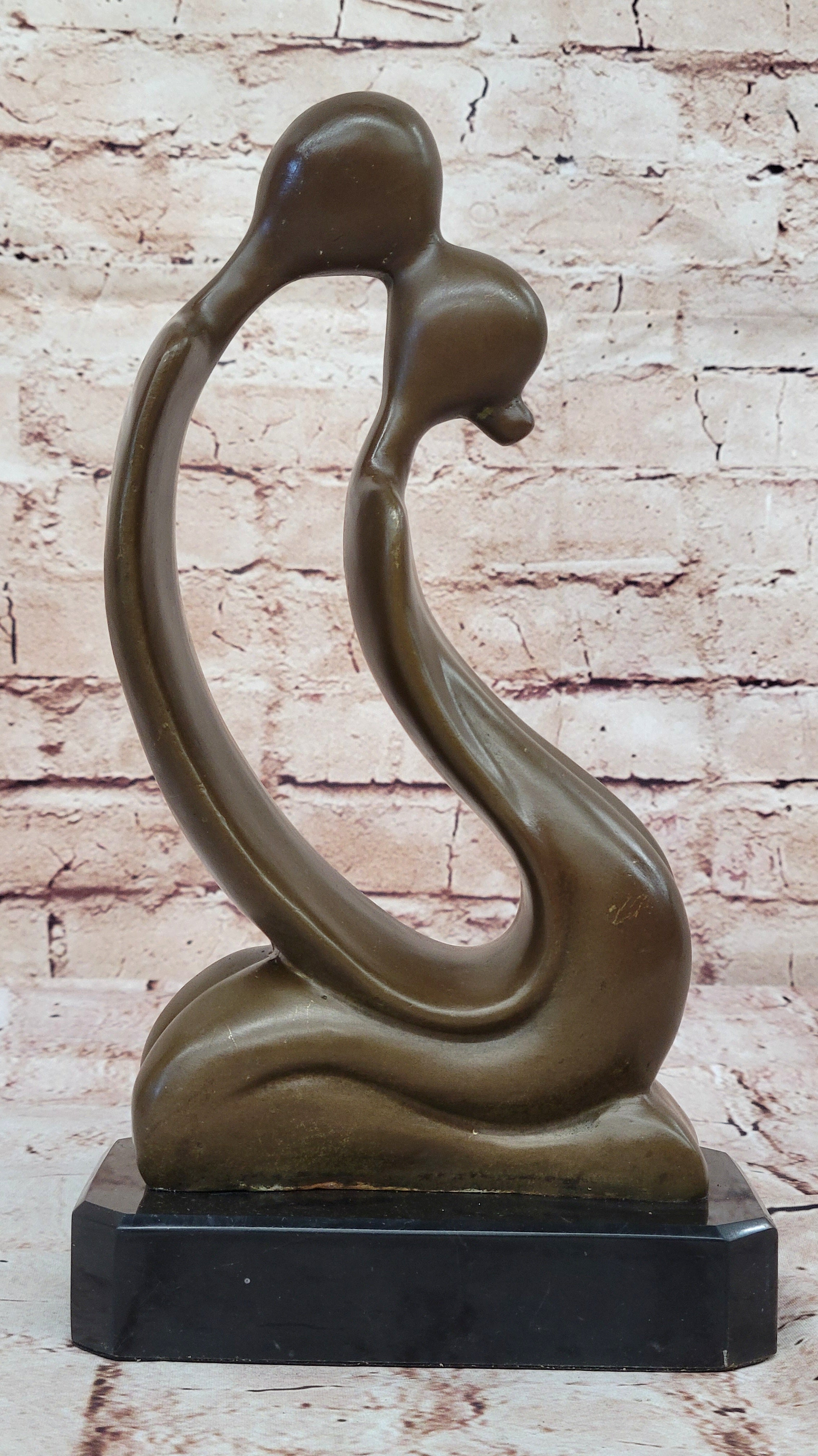 Handmade Modern Art Kissing Pair Bronze Sculpture Lost Wax Method Decor