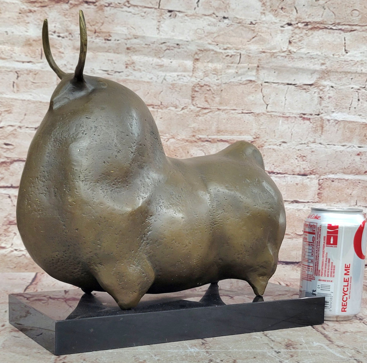The Bull, Fernando Botero (Bronze Sculpture) Hot Cast Handcrafted Figurine Figur