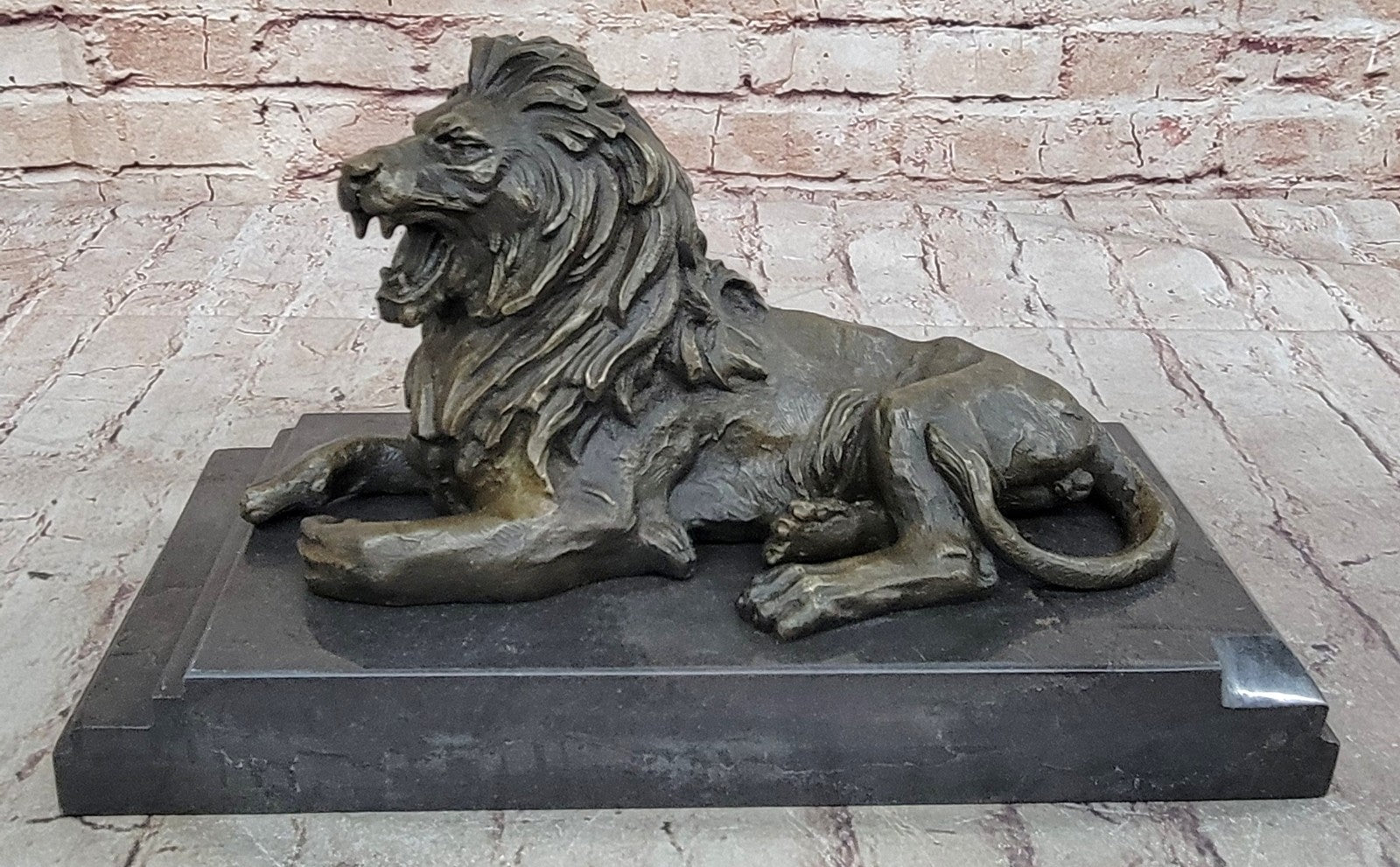 Bronze Sculpture Home Decoration Detailed Lion Figurine Figure Artwork Decor Art