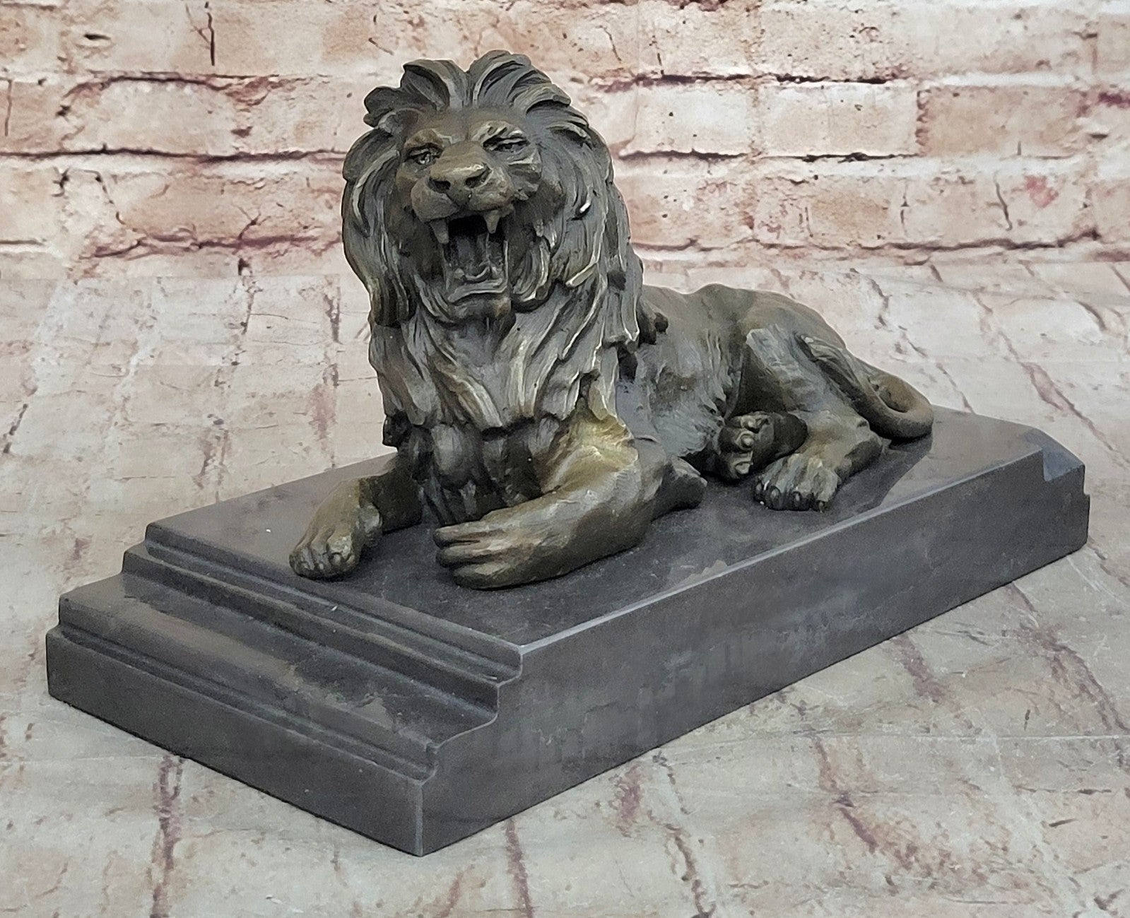 Bronze Sculpture Home Decoration Detailed Lion Figurine Figure Artwork Decor Art