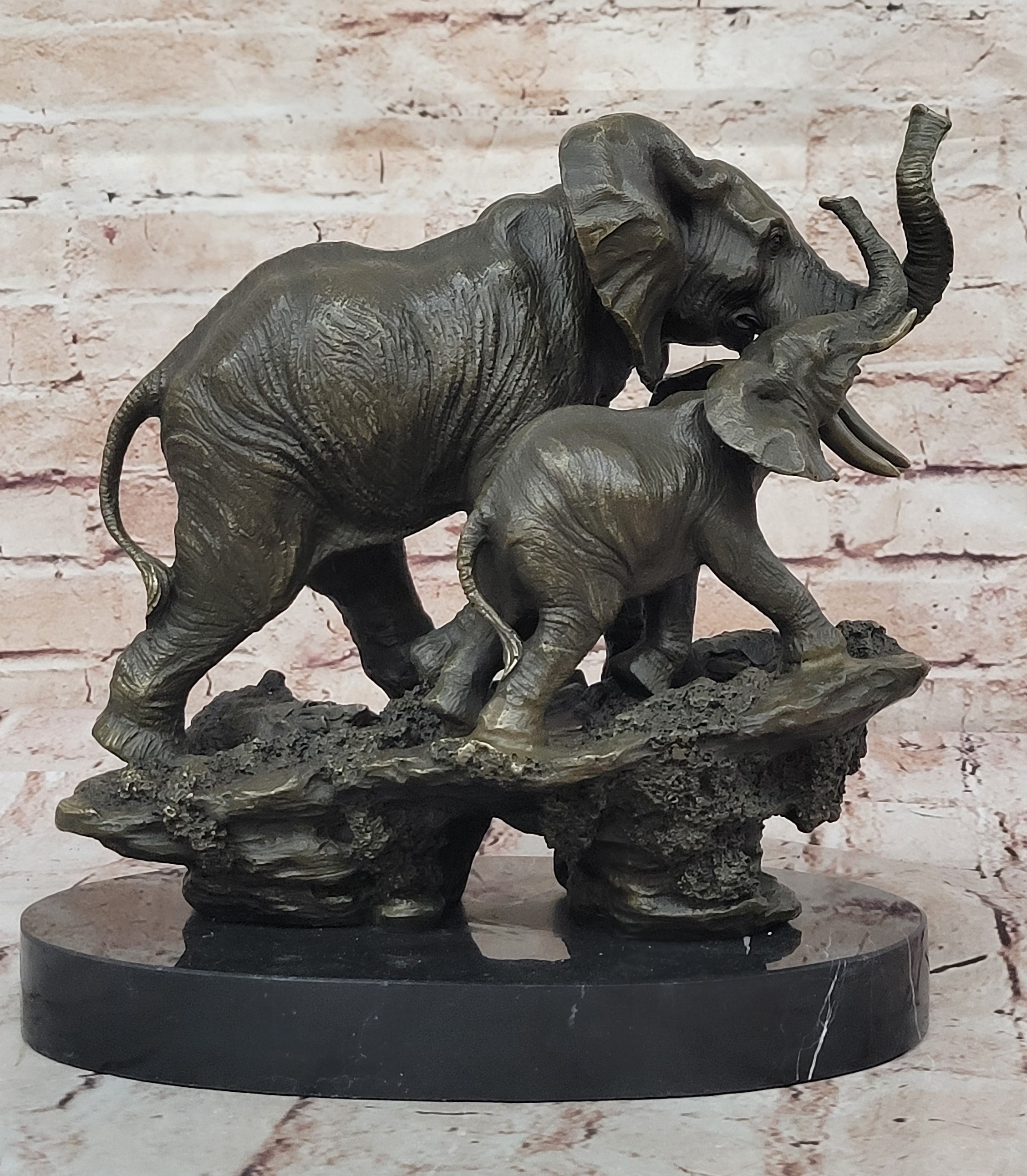 Bronze Sculpture Hand Made Statue Animal Wildlife African Elephants Elephant Art