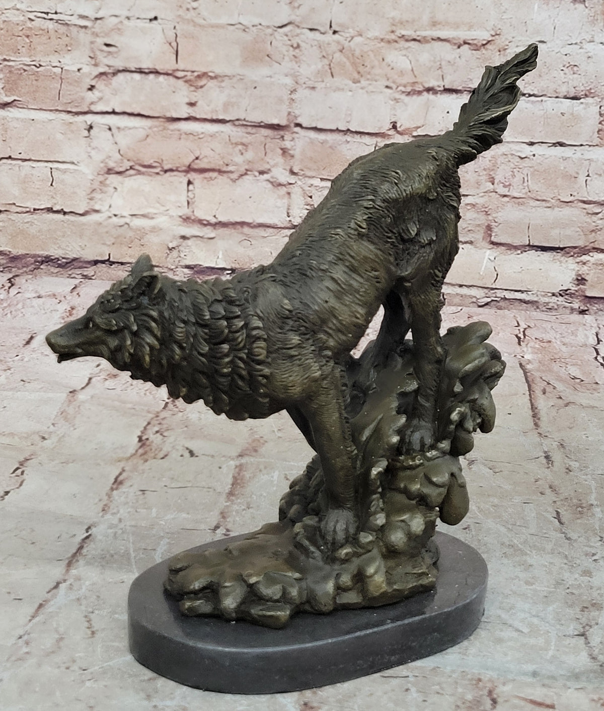 Bronze Whining Wolf Sculpture Dog Breed AKC Wolves Balto Coyote Native American