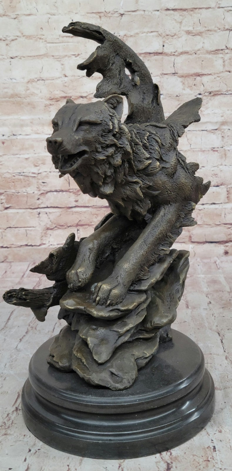 Bronze Sculpture Massive Howling Wolf With Crest Moon Home Decoration Decor Sale