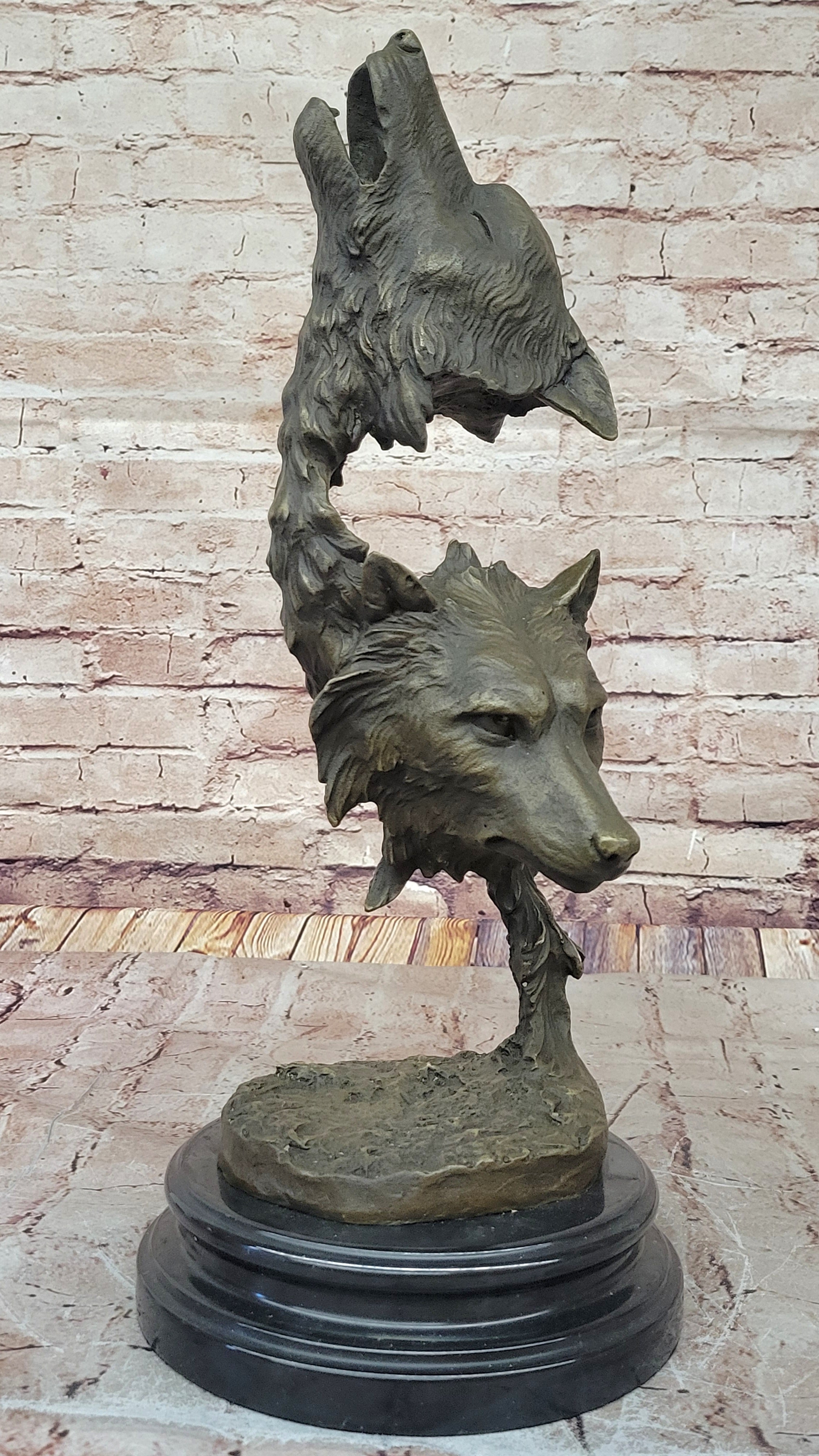 Bronze Sculpture Art Deco Howling Wolf Wolves Hot Cast Quality Figurine Gift NR