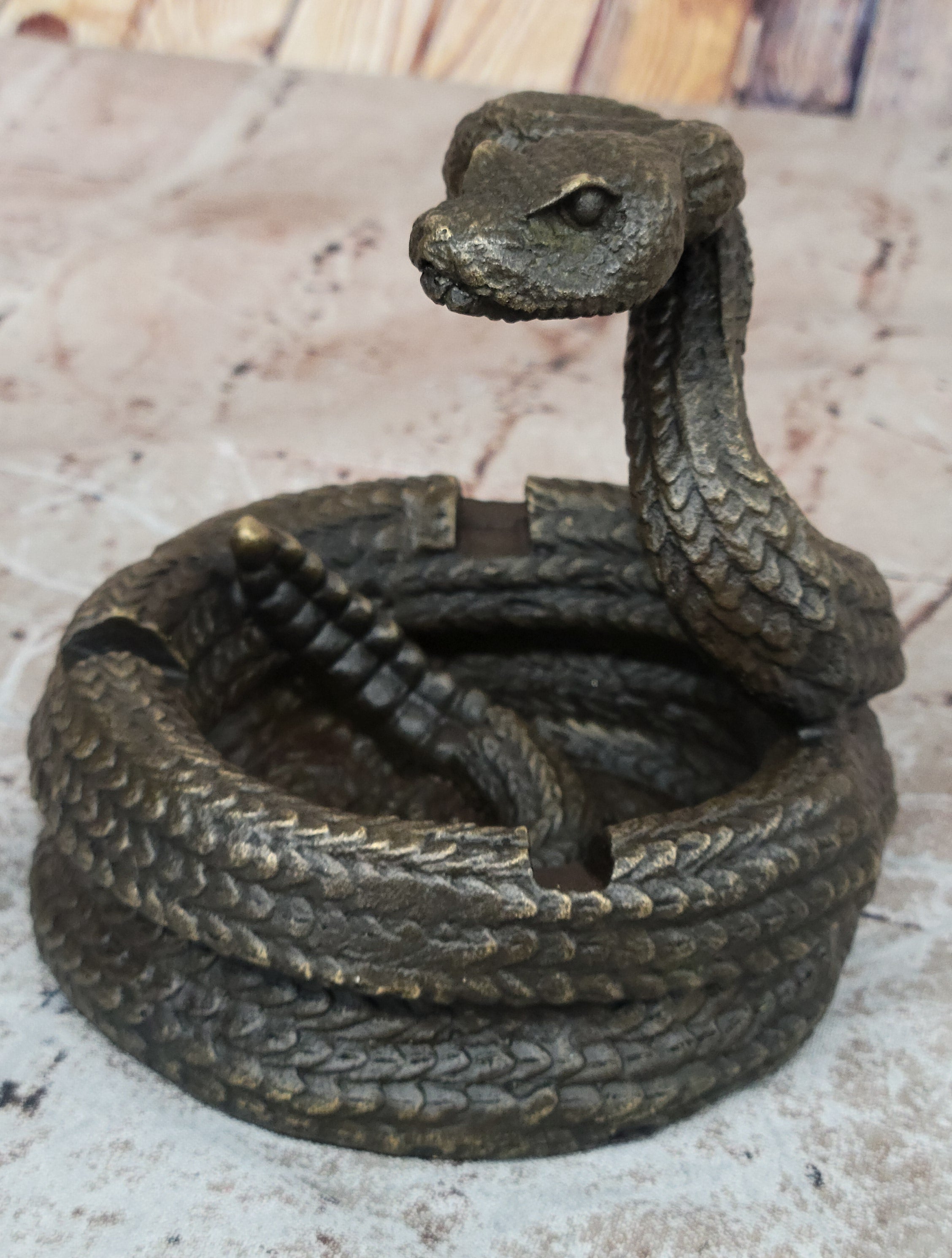 Artistic Cobra Snake Ashtray Bronze Figurine Sculpture Statue Home Office Decor