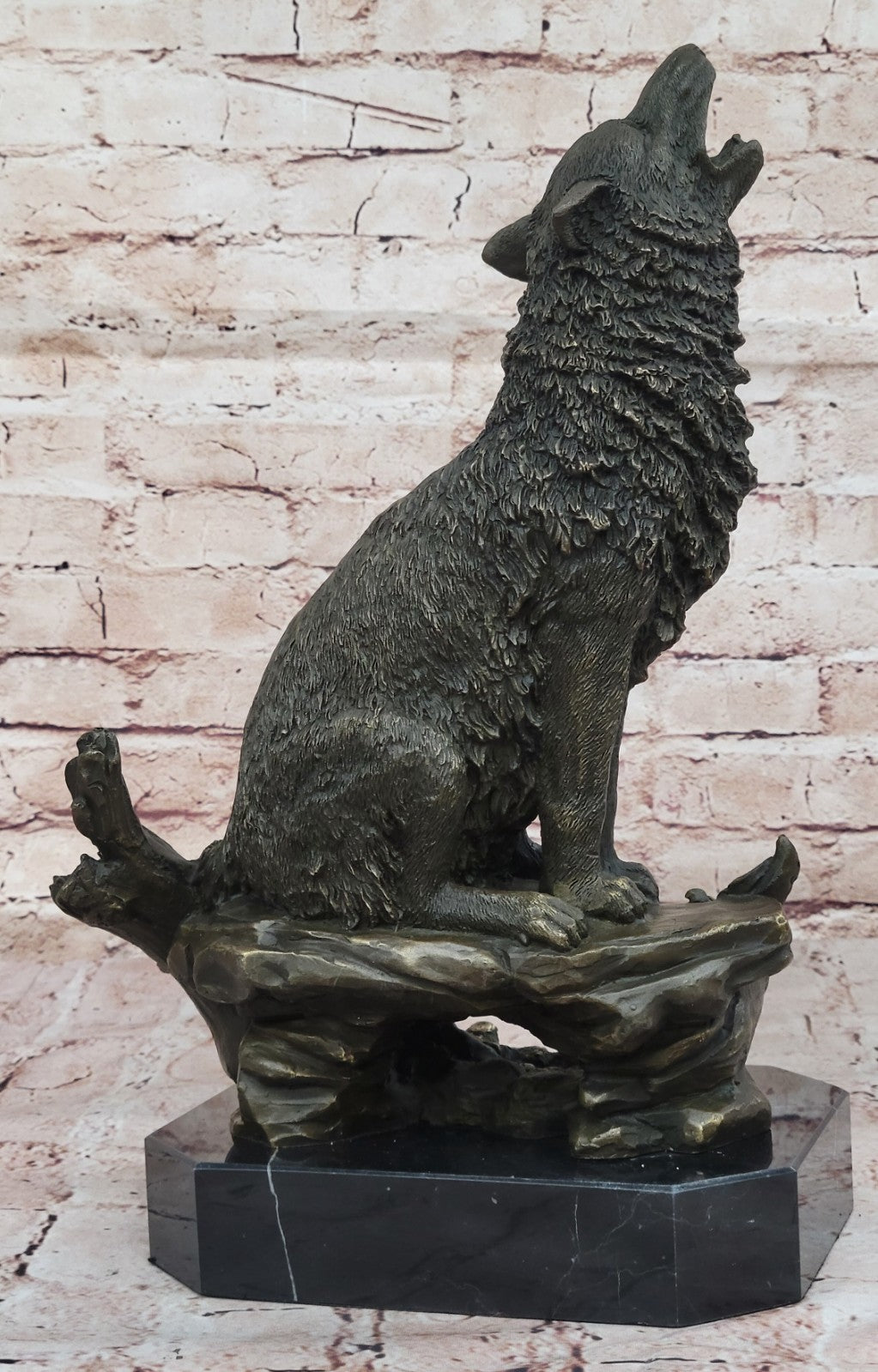 Milo Wildlife Bronze Sculpture | Large Wolf on Cliff Statue Art Deco Cabin Office Decor