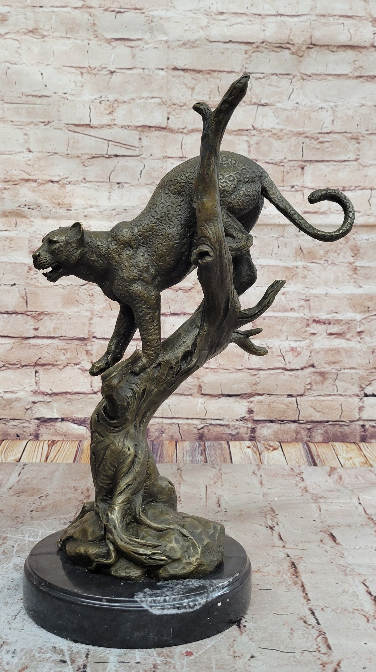 Hand Made Statue Lion Cougar Bobcat Panther Lynx Puma Art Bronze Sculpture decor
