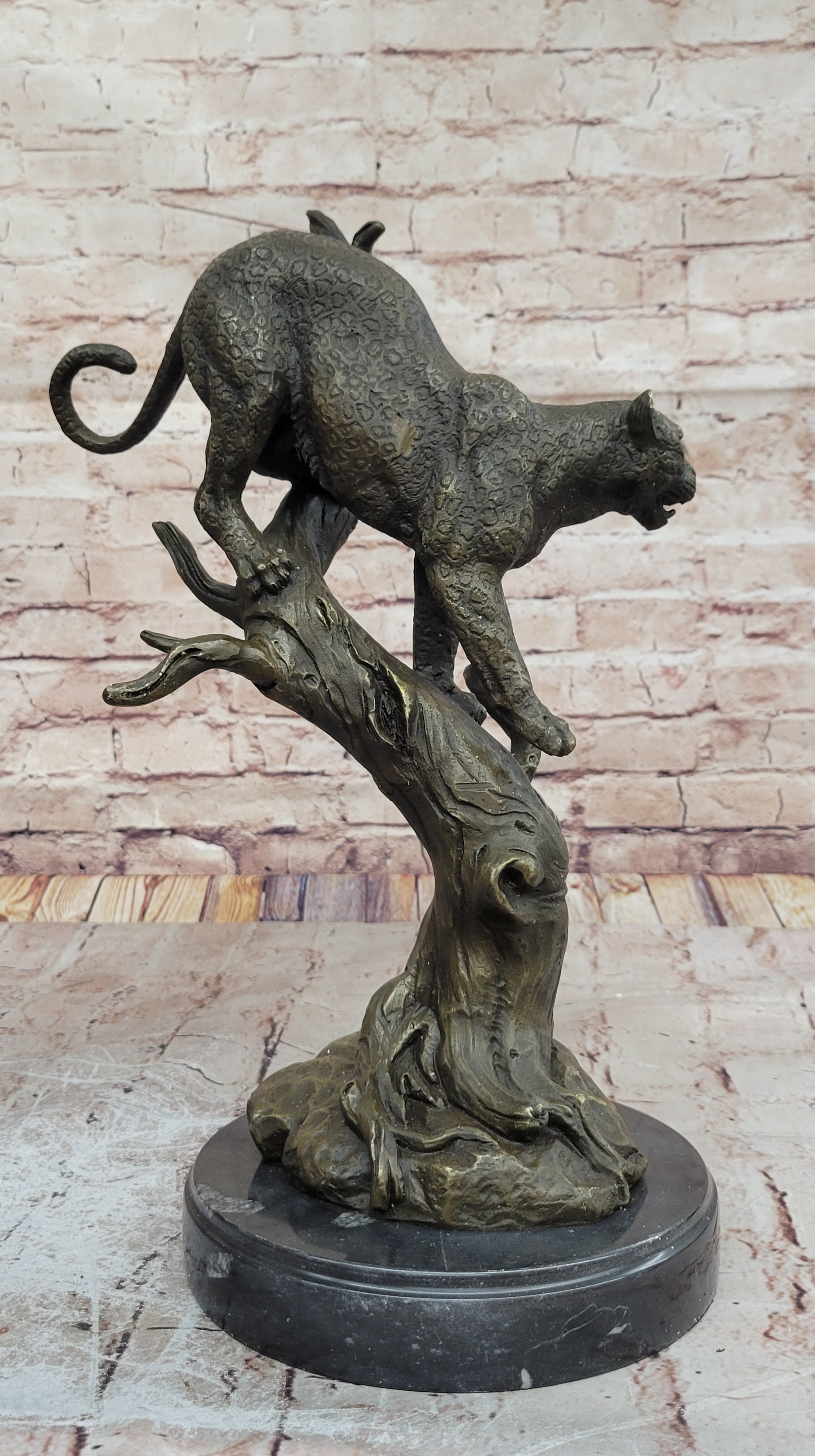Hand Made Statue Lion Cougar Bobcat Panther Lynx Puma Art Bronze Sculpture decor