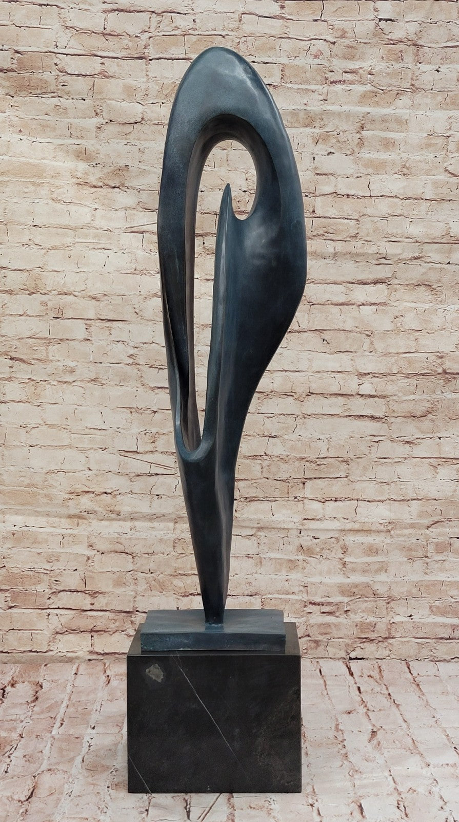 100% Solid Bronze Surrealistic Chic Design Home Office Decoration Figurine Figure