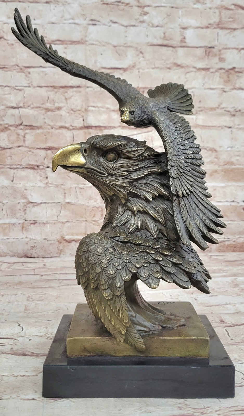 Victory`s Eagle in Flight Statue Real Bronze Sculpture Masterpiece Figurine