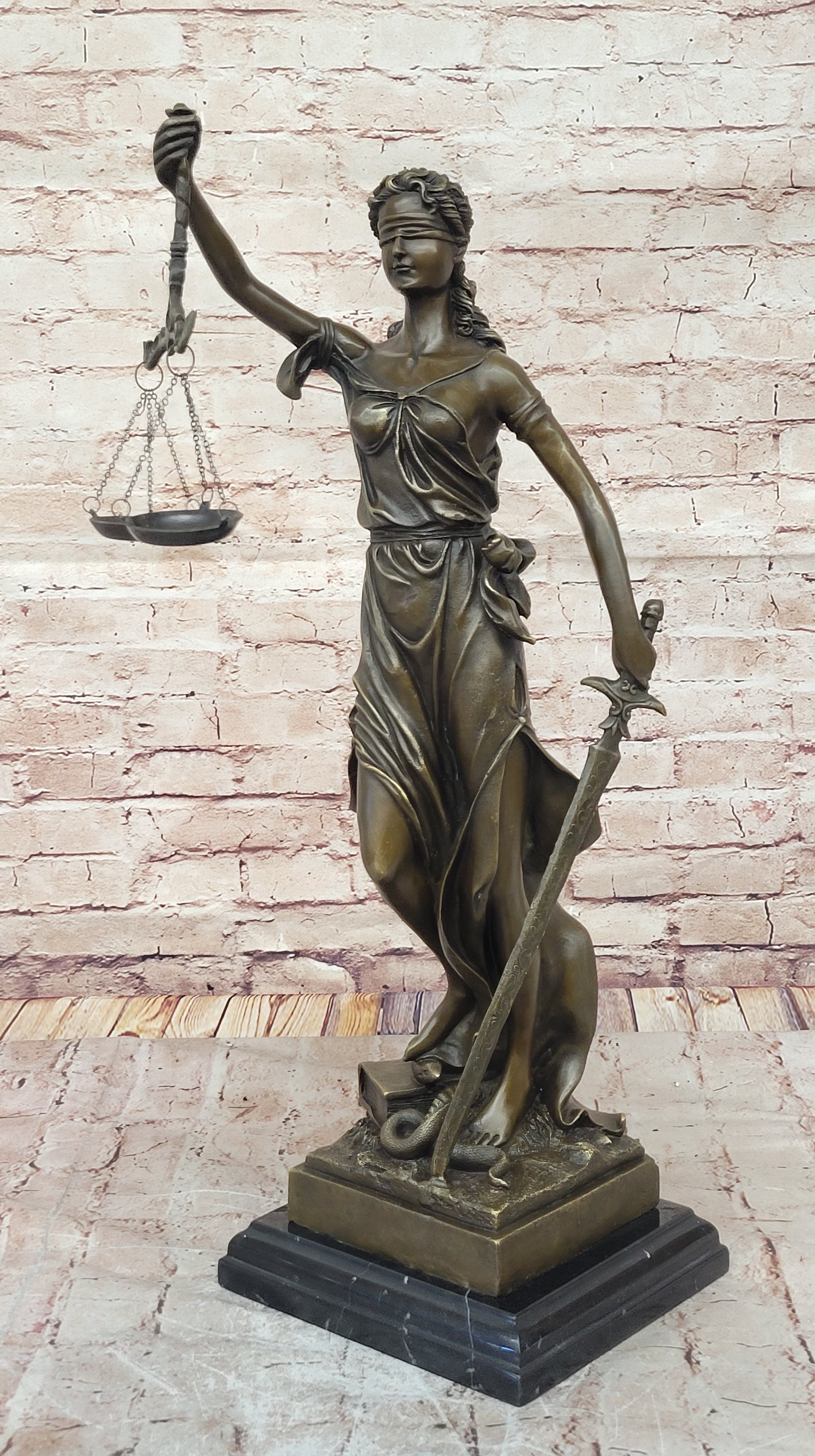 Bronze Sculpture Statue Blind Lady Justice Scales Law Lawyer Attorney Office NR