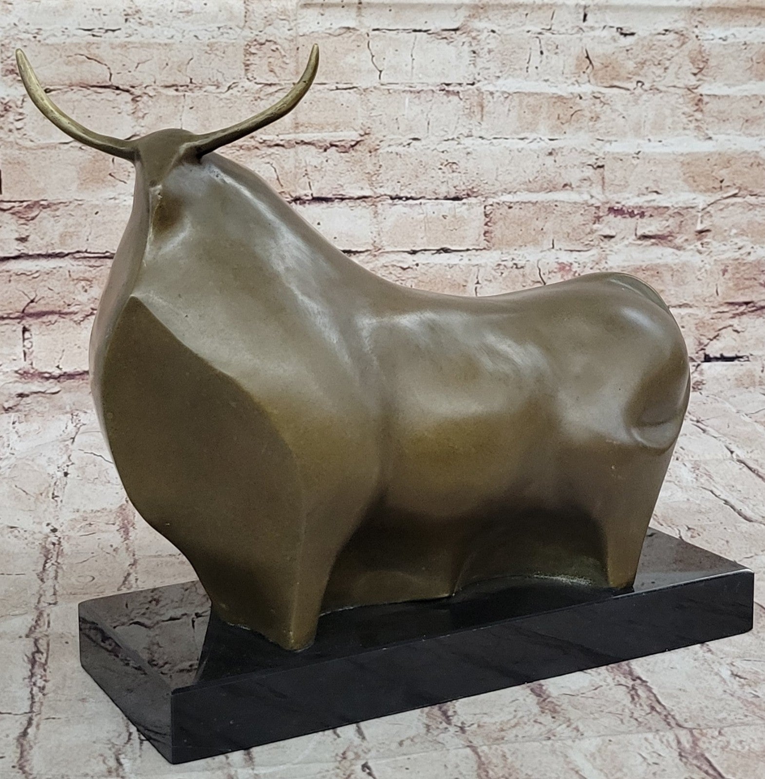 Bronze Sculpture Collectible Home Office Decoration Botero Bull Sale Figurine