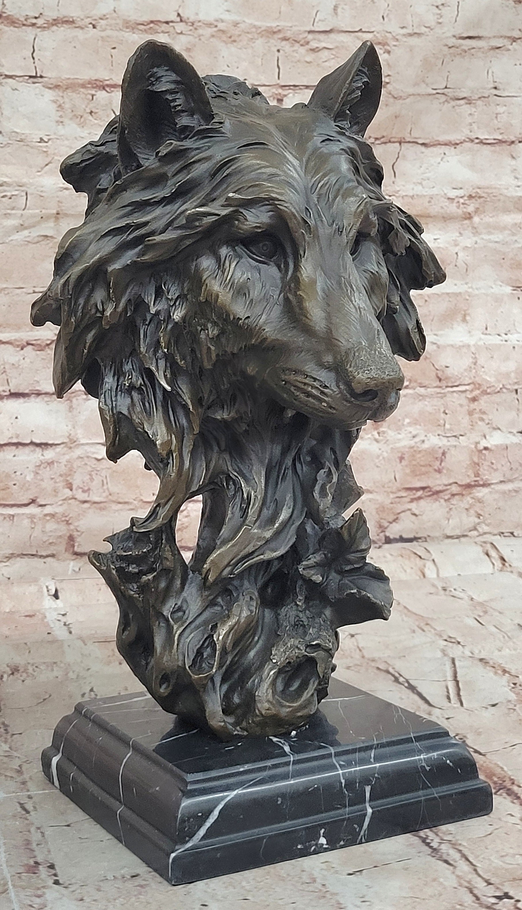 Hand Made Sculpture Bronze Statue Animal Extra Large Bugatti Howling Wolf Figure