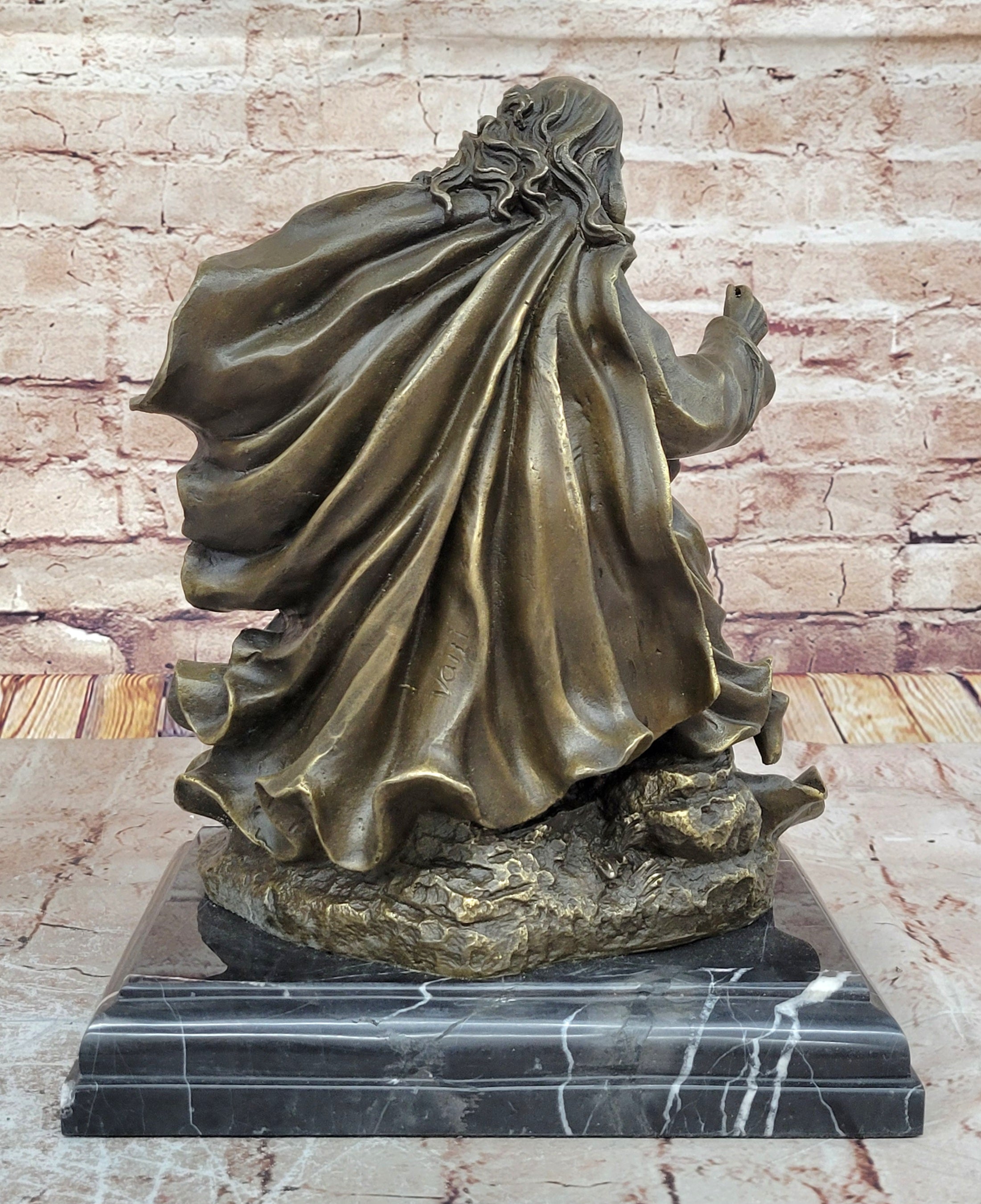 Collectible Bronze DEAL Signed Real Valli Religious Jesus Teaching art decorativ