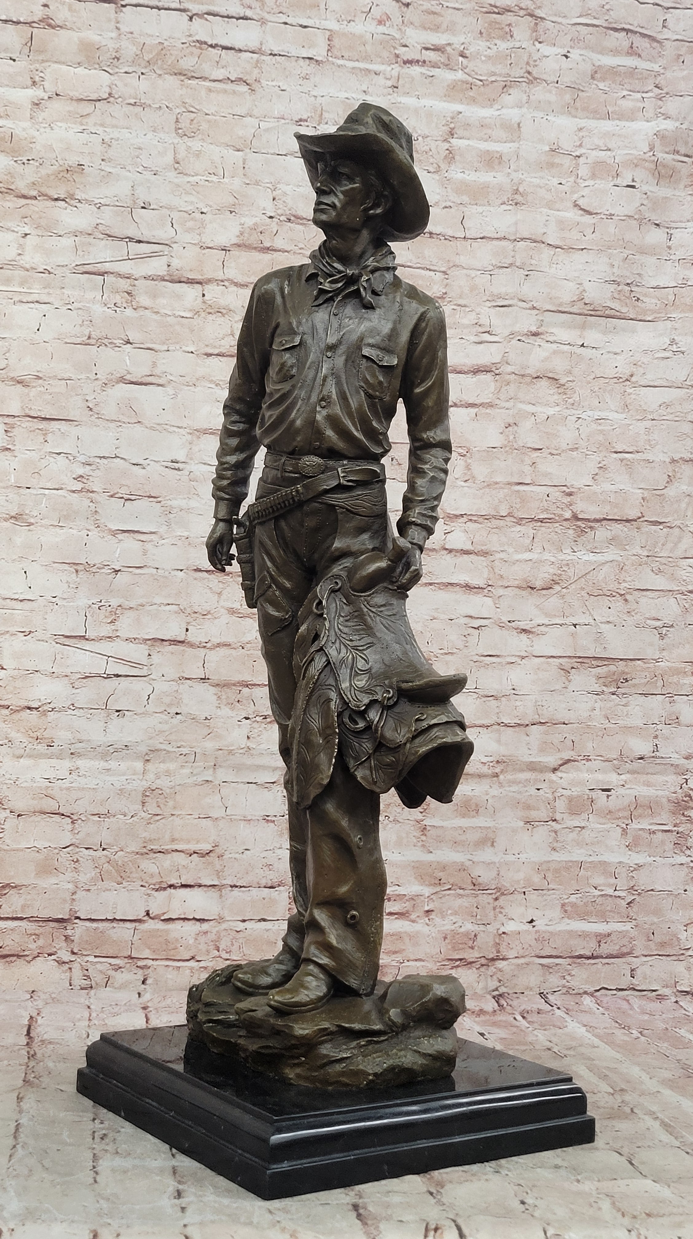 74 LBS Extra Large Cowboy Western Old West Hollywood Memorabilia Bronze