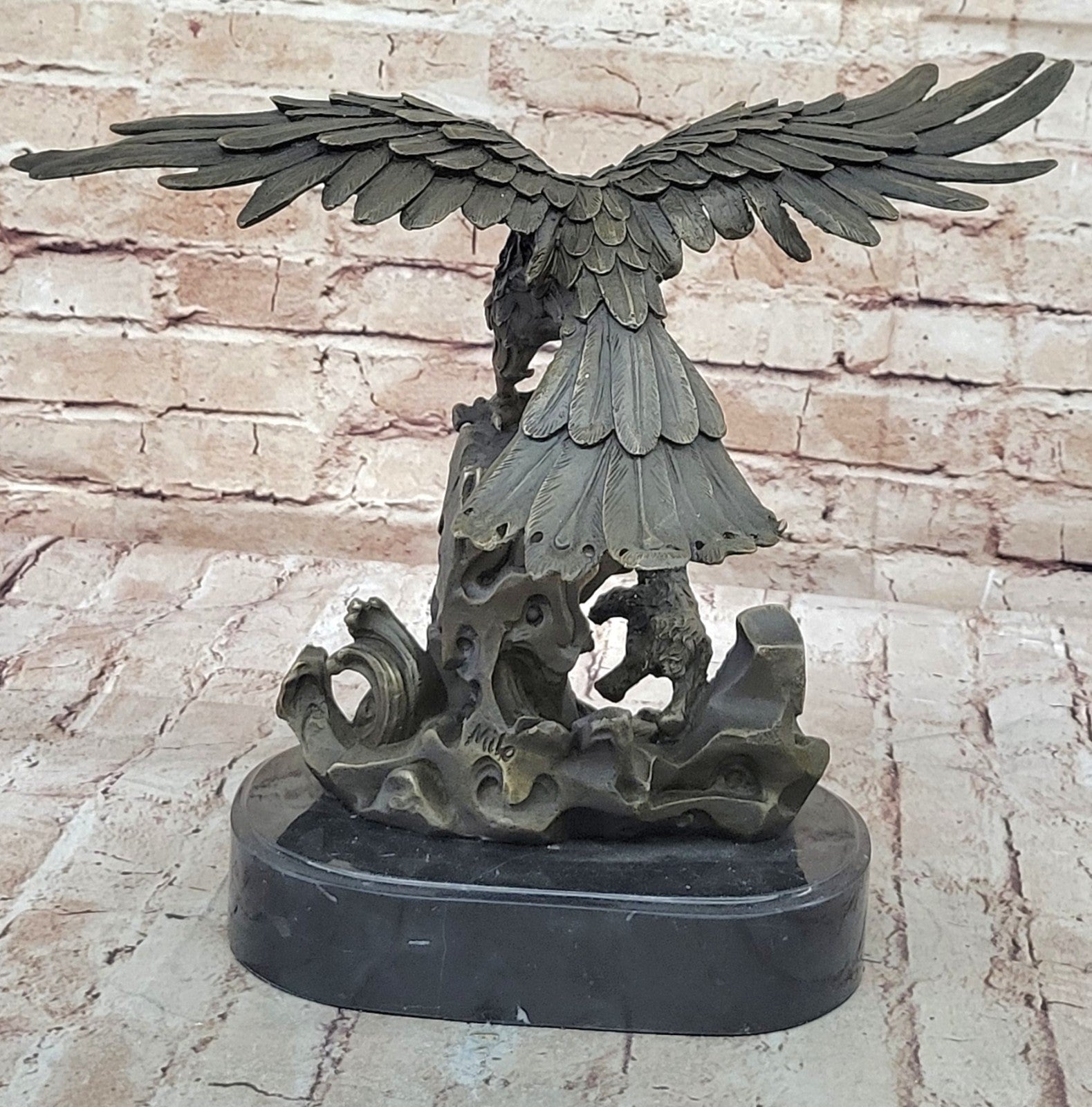 Flying Eagle Hawk Bird Eagle Spread wing Fighting Bronze Sculpture, Signed:Milo